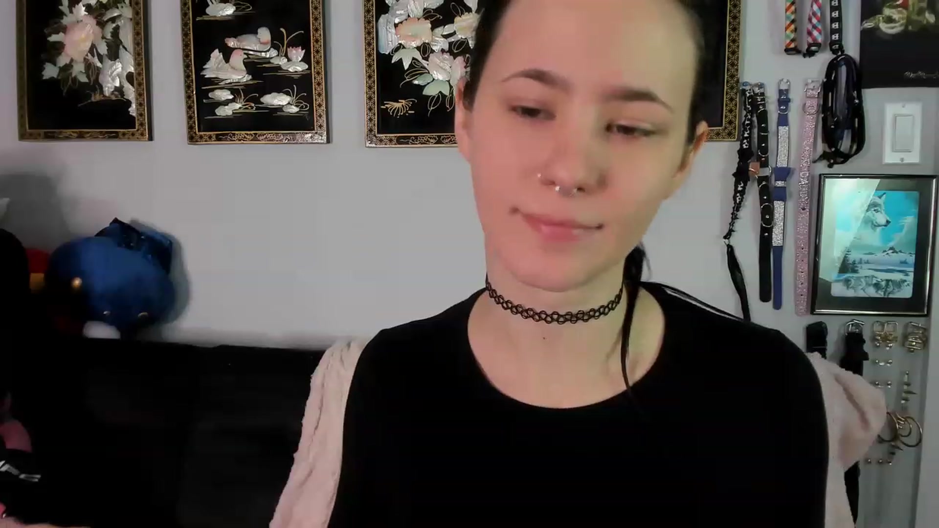 Gallery image thumbnail from Isabelle_Babe's myfreecams stream on, 12/25/2022, 22:24 image 4 of 20