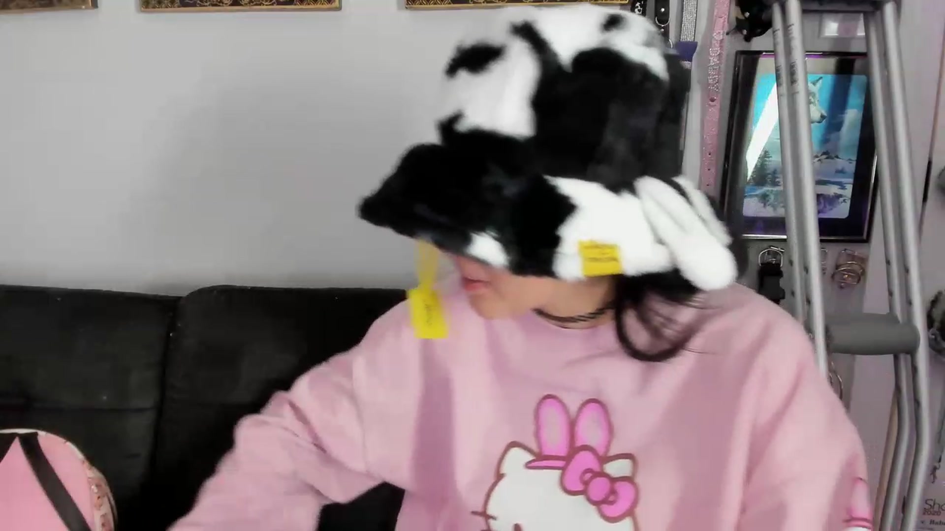Gallery image thumbnail from Isabelle_Babe's myfreecams stream on, 12/28/2022, 02:10 image 9 of 20