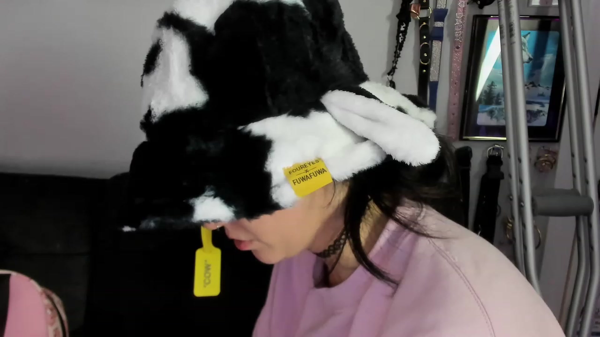 Gallery image thumbnail from Isabelle_Babe's myfreecams stream on, 12/28/2022, 02:10 image 2 of 20