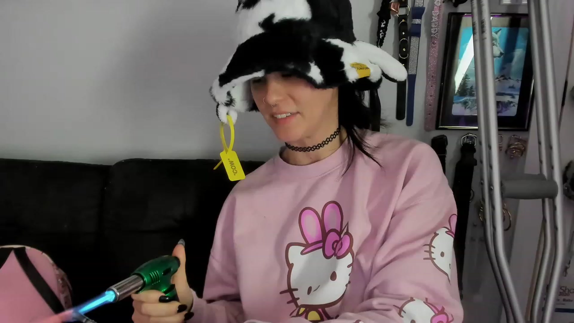 Gallery image thumbnail from Isabelle_Babe's myfreecams stream on, 12/28/2022, 02:10 image 4 of 20