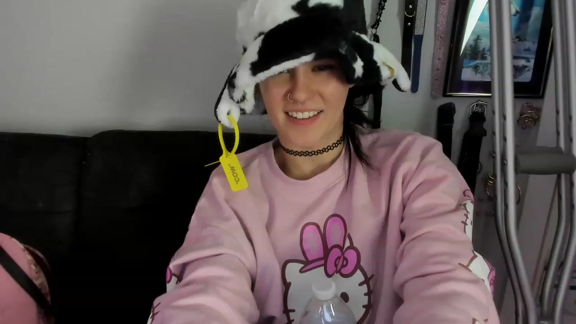 Gallery image thumbnail from Isabelle_Babe's myfreecams stream on, 12/28/2022, 02:10 image 13 of 20