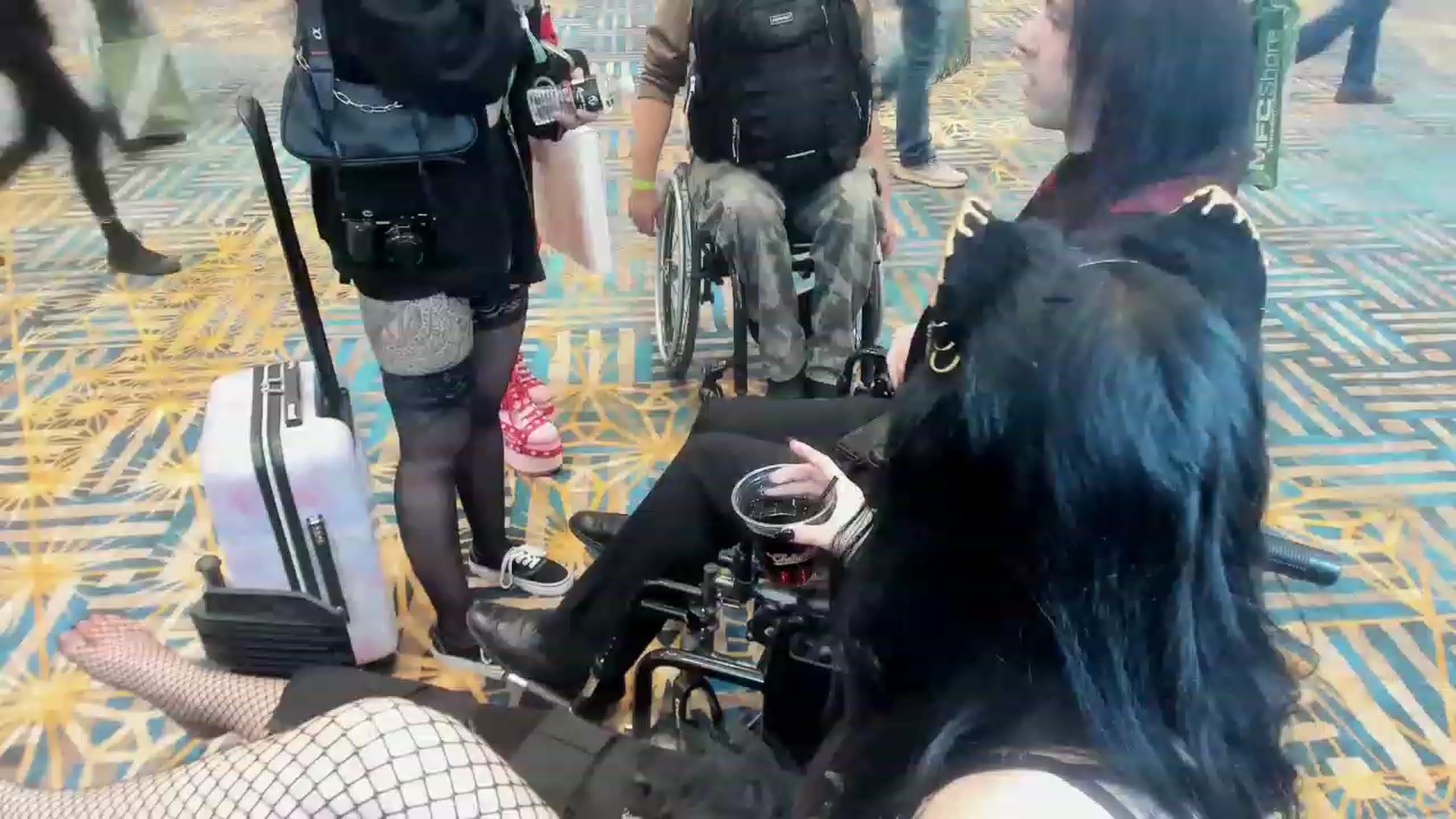 Gallery image thumbnail from Isabelle_Babe's myfreecams stream on, 01/05/2023, 24:06 image 1 of 20