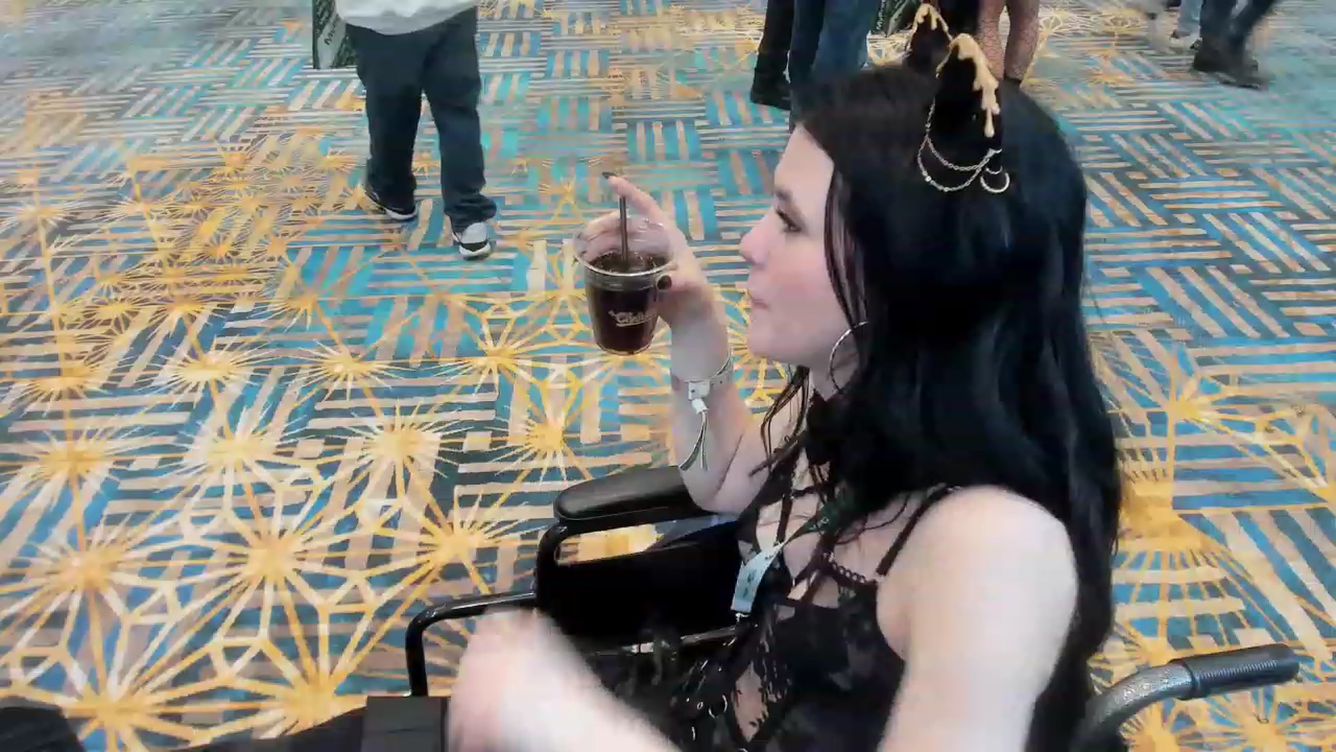 Gallery image thumbnail from Isabelle_Babe's myfreecams stream on, 01/05/2023, 24:06 image 11 of 20