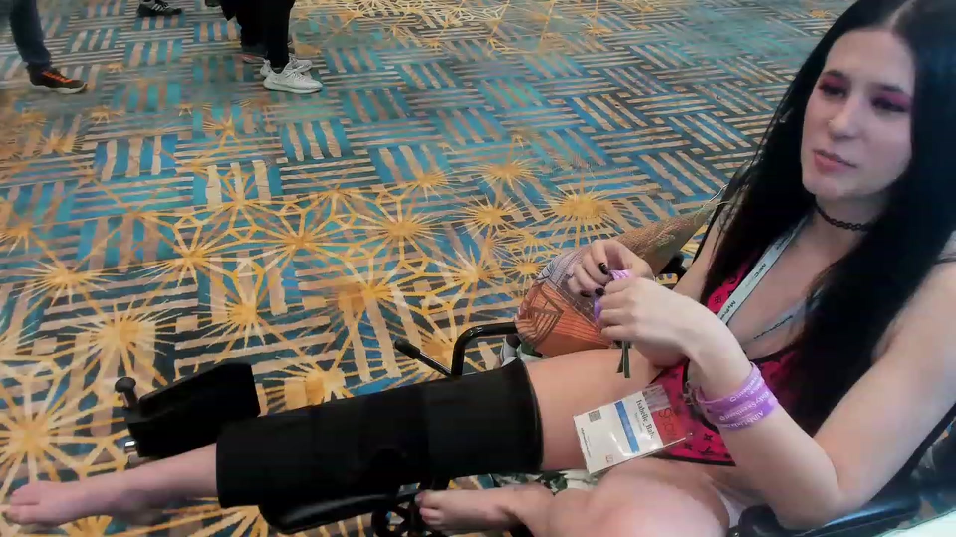 Gallery image thumbnail from Isabelle_Babe's myfreecams stream on, 01/07/2023, 01:58 image 3 of 20