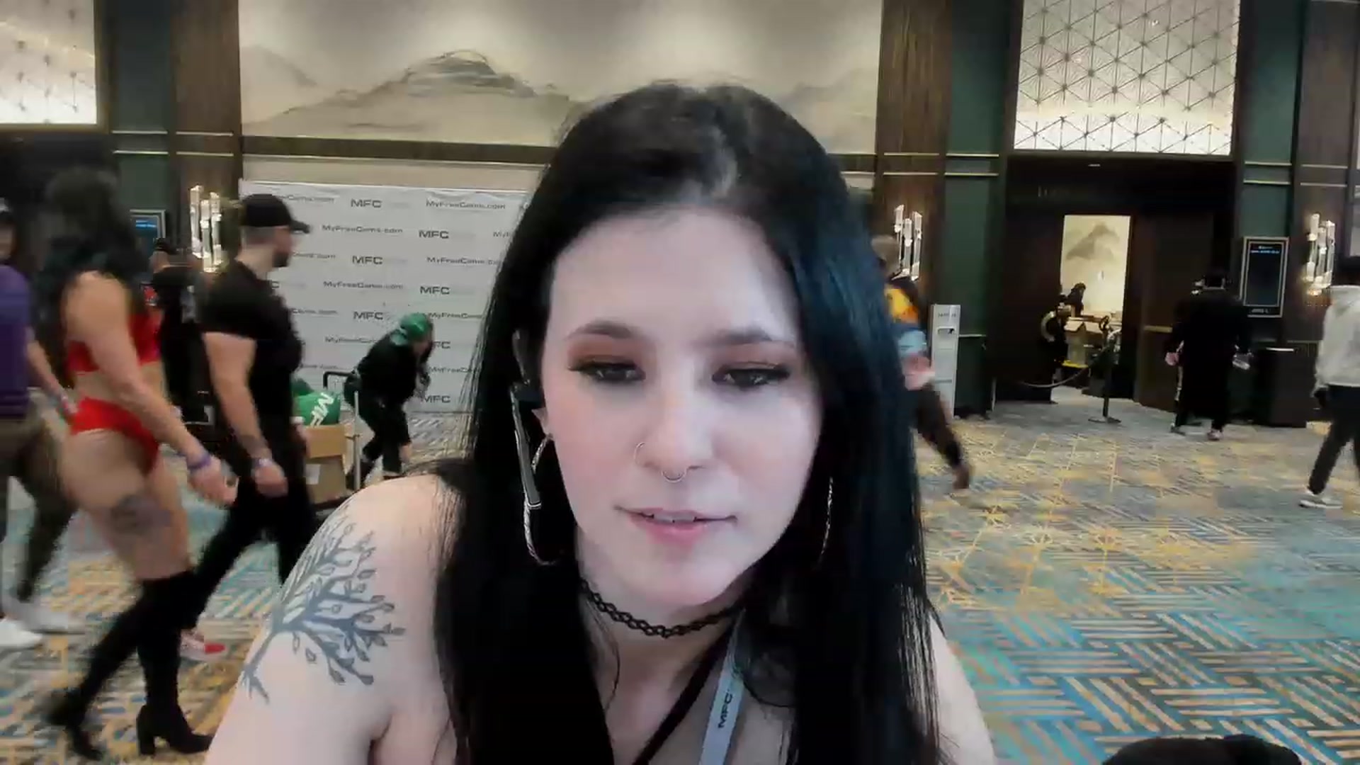 Gallery image thumbnail from Isabelle_Babe's myfreecams stream on, 01/07/2023, 23:10 image 13 of 20