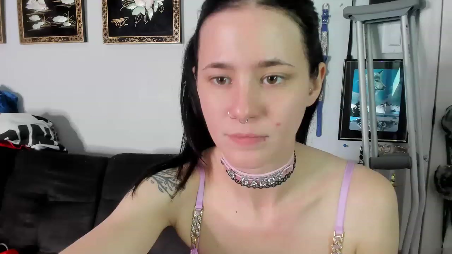 Gallery image thumbnail from Isabelle_Babe's myfreecams stream on, 01/12/2023, 04:43 image 4 of 20