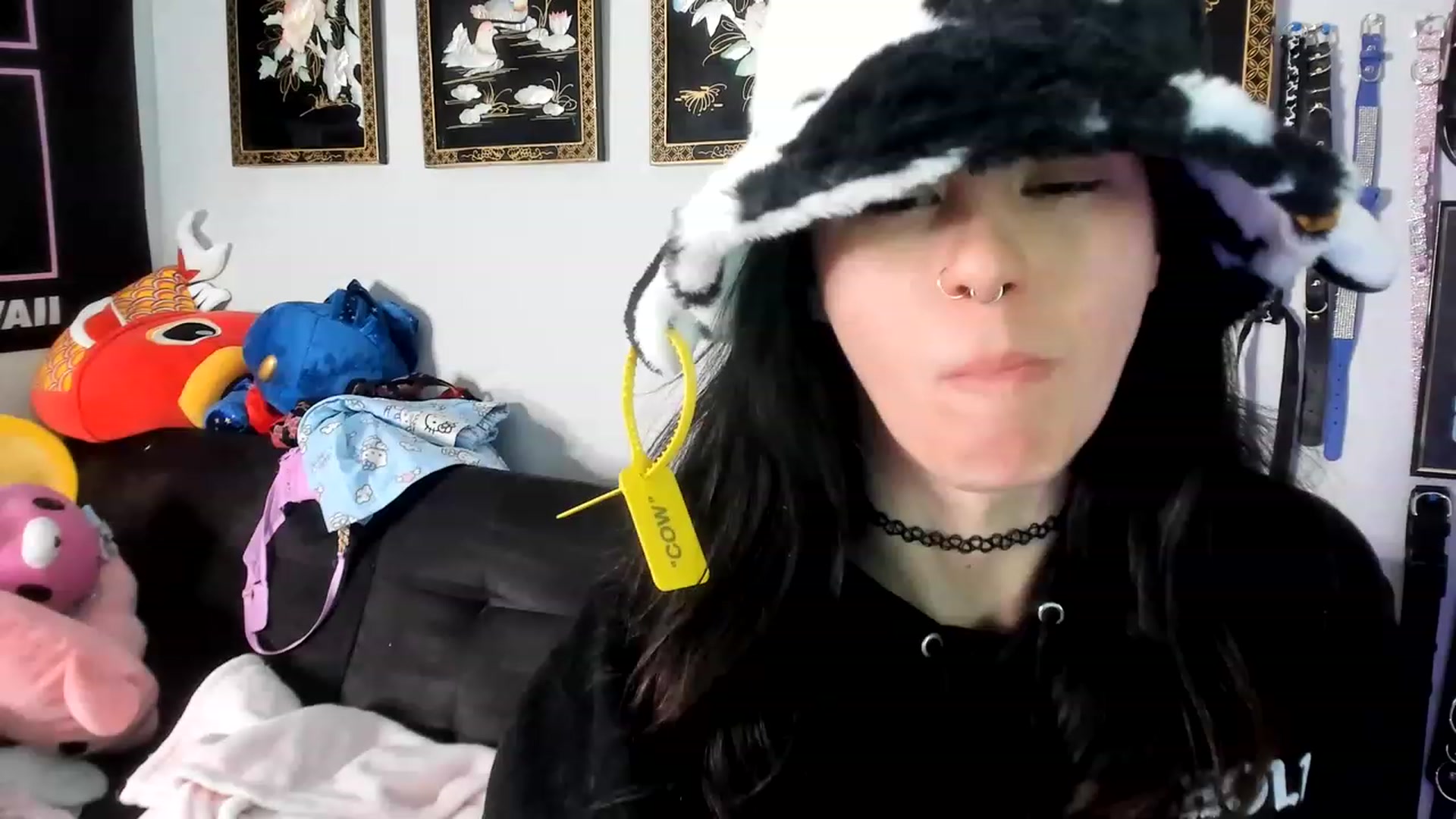Gallery image thumbnail from Isabelle_Babe's myfreecams stream on, 01/17/2023, 06:29 image 8 of 20