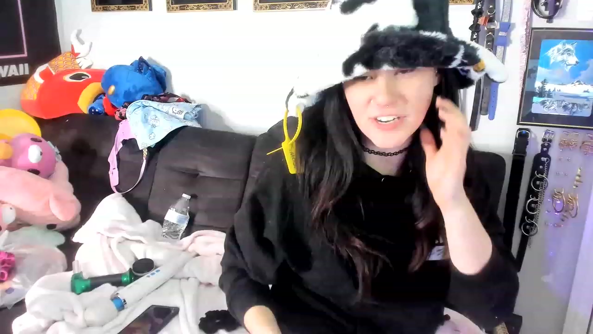 Gallery image thumbnail from Isabelle_Babe's myfreecams stream on, 01/17/2023, 06:29 image 12 of 20