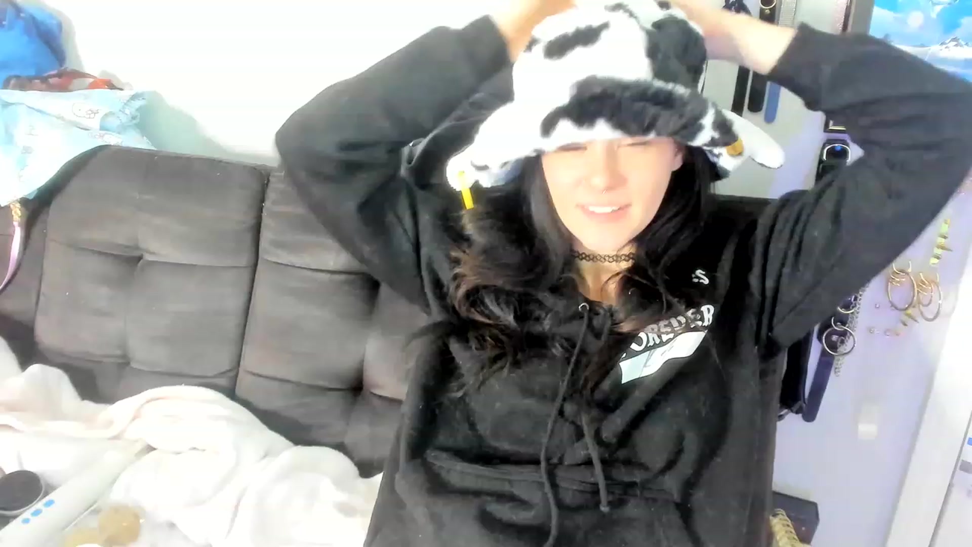 Gallery image thumbnail from Isabelle_Babe's myfreecams stream on, 01/17/2023, 06:29 image 19 of 20