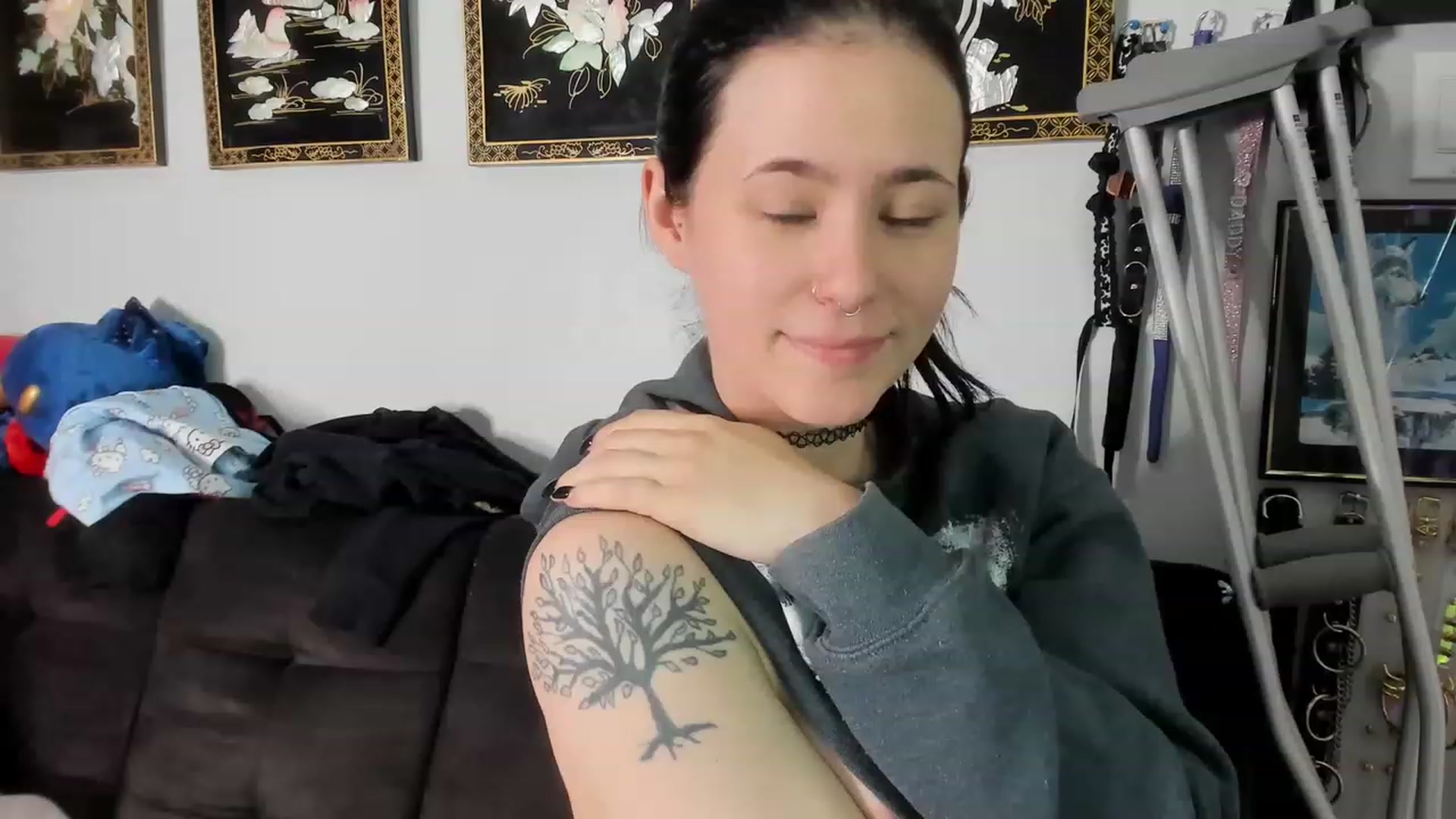 Gallery image thumbnail from Isabelle_Babe's myfreecams stream on, 01/21/2023, 12:06 image 10 of 20