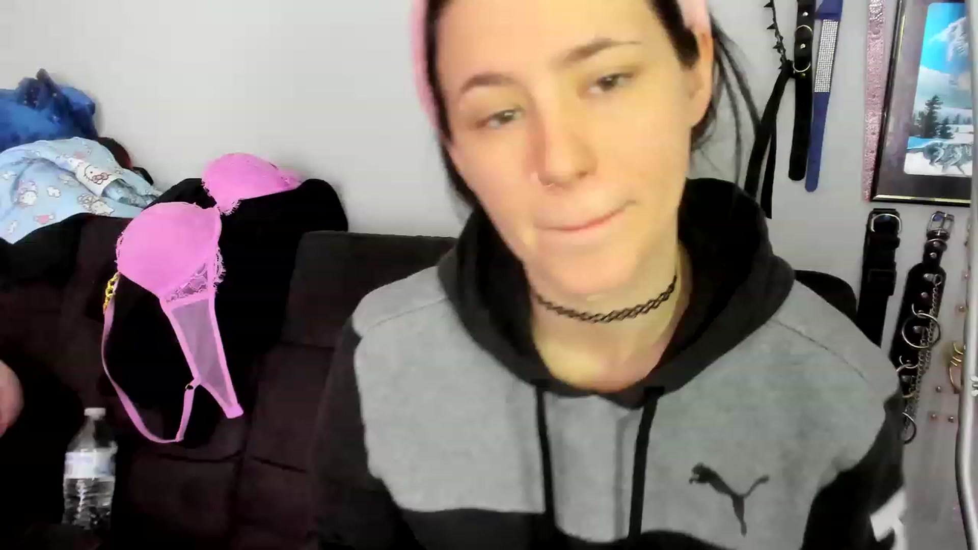 Gallery image thumbnail from Isabelle_Babe's myfreecams stream on, 01/28/2023, 20:03 image 9 of 20