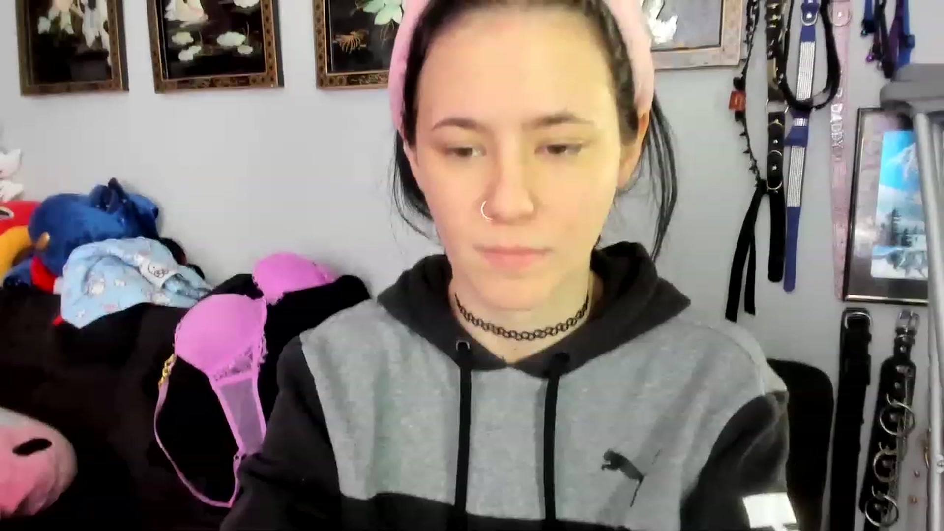 Gallery image thumbnail from Isabelle_Babe's myfreecams stream on, 01/28/2023, 20:03 image 2 of 20