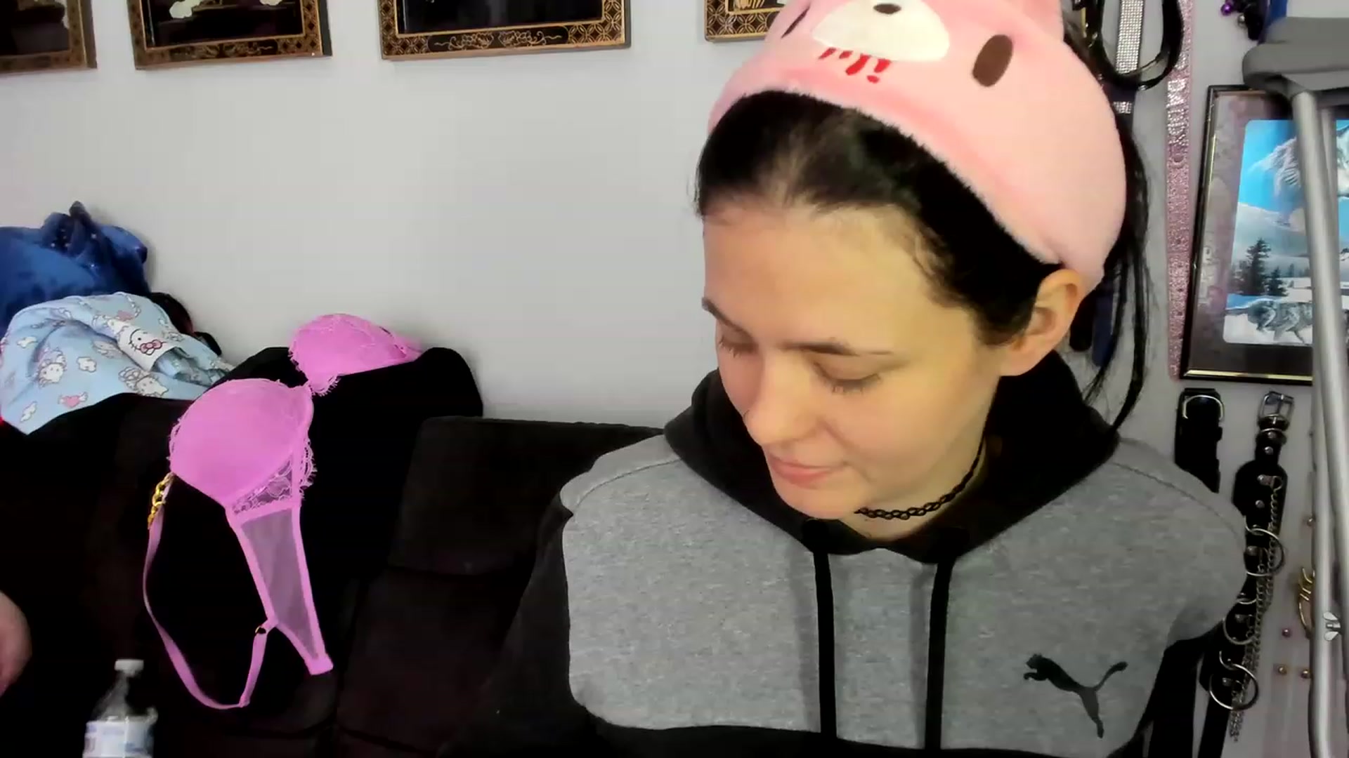 Gallery image thumbnail from Isabelle_Babe's myfreecams stream on, 01/28/2023, 20:03 image 10 of 20