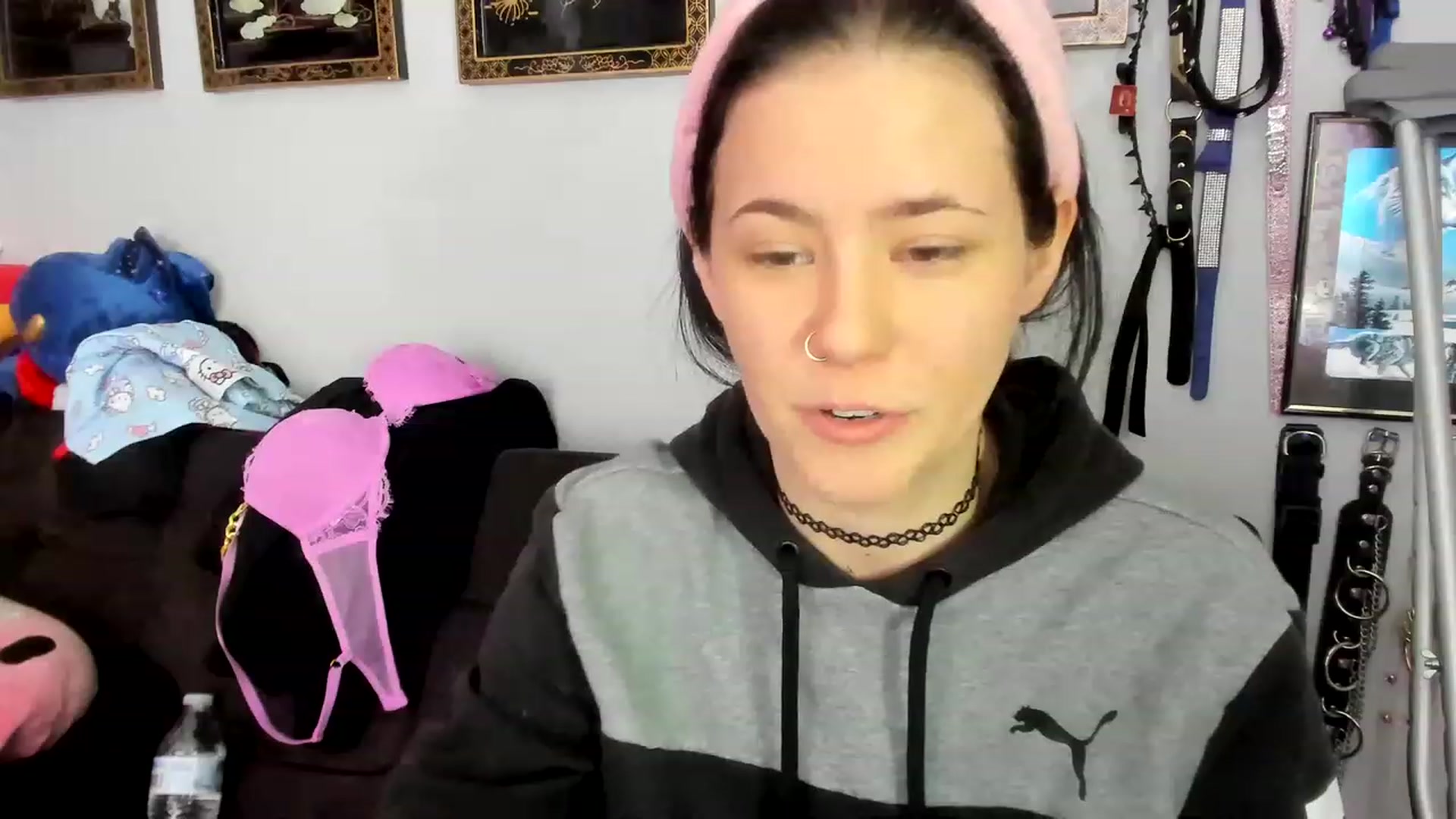Gallery image thumbnail from Isabelle_Babe's myfreecams stream on, 01/28/2023, 20:03 image 5 of 20