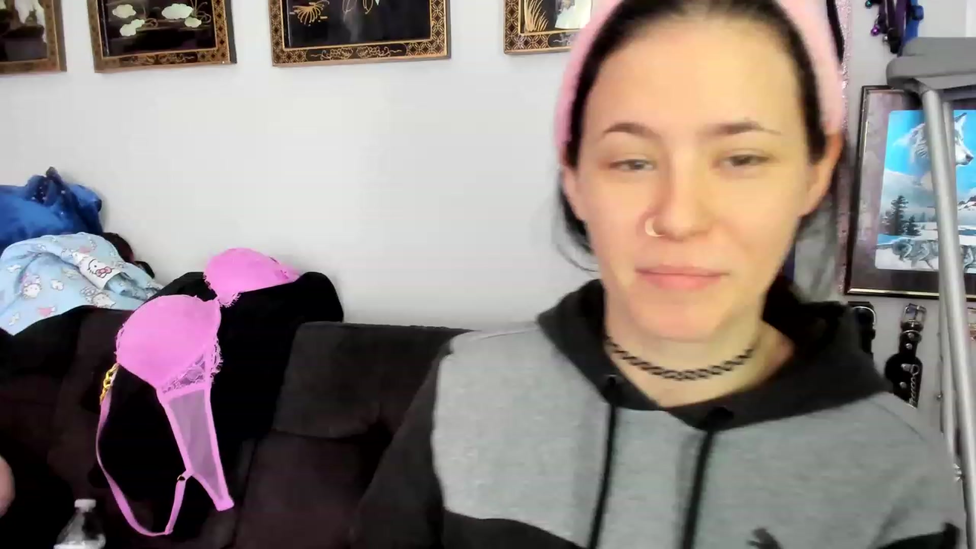 Gallery image thumbnail from Isabelle_Babe's myfreecams stream on, 01/28/2023, 20:03 image 7 of 20