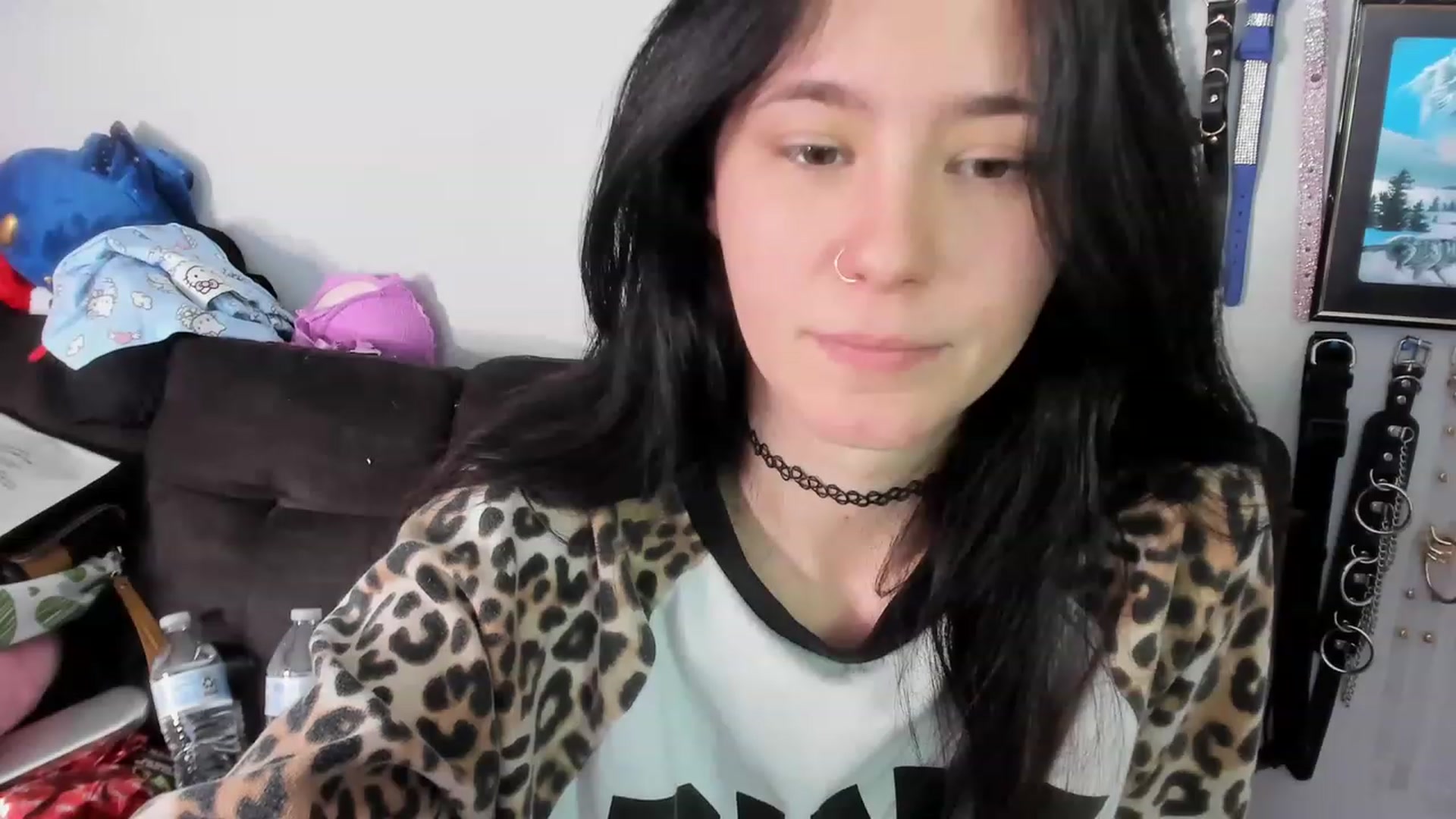 Gallery image thumbnail from Isabelle_Babe's myfreecams stream on, 01/31/2023, 19:45 image 16 of 20