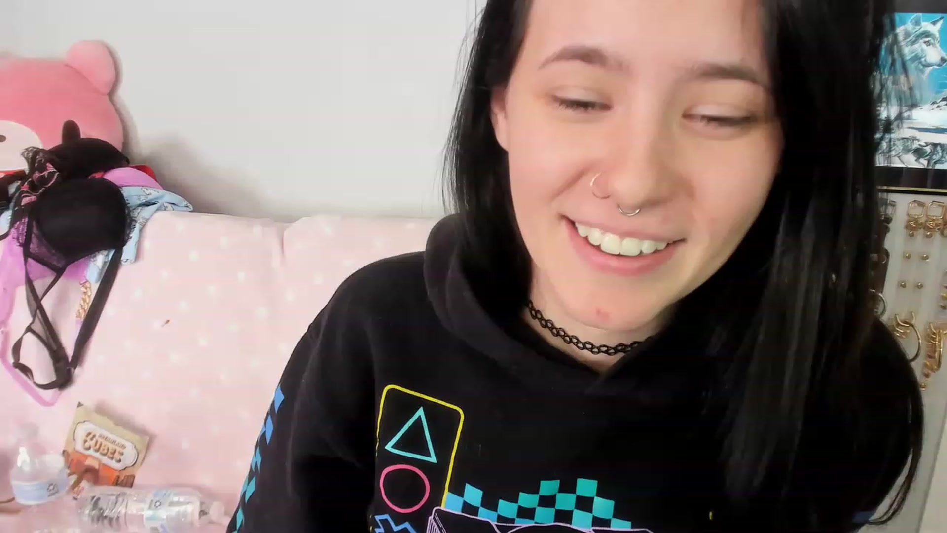 Gallery image thumbnail from Isabelle_Babe's myfreecams stream on, 02/04/2023, 24:15 image 15 of 20