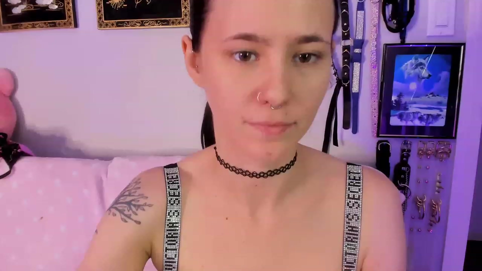 Gallery image thumbnail from Isabelle_Babe's myfreecams stream on, 02/07/2023, 02:00 image 2 of 20