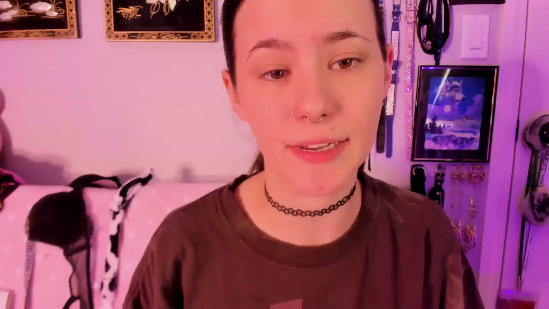 Gallery image thumbnail from Isabelle_Babe's myfreecams stream on, 02/08/2023, 06:01 image 2 of 20