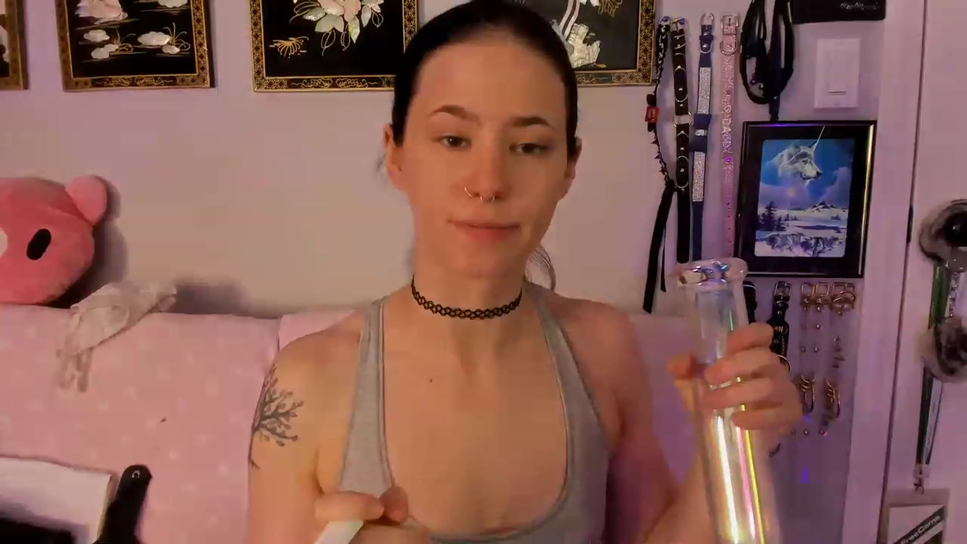 Gallery image thumbnail from Isabelle_Babe's myfreecams stream on, 02/13/2023, 20:54 image 12 of 20