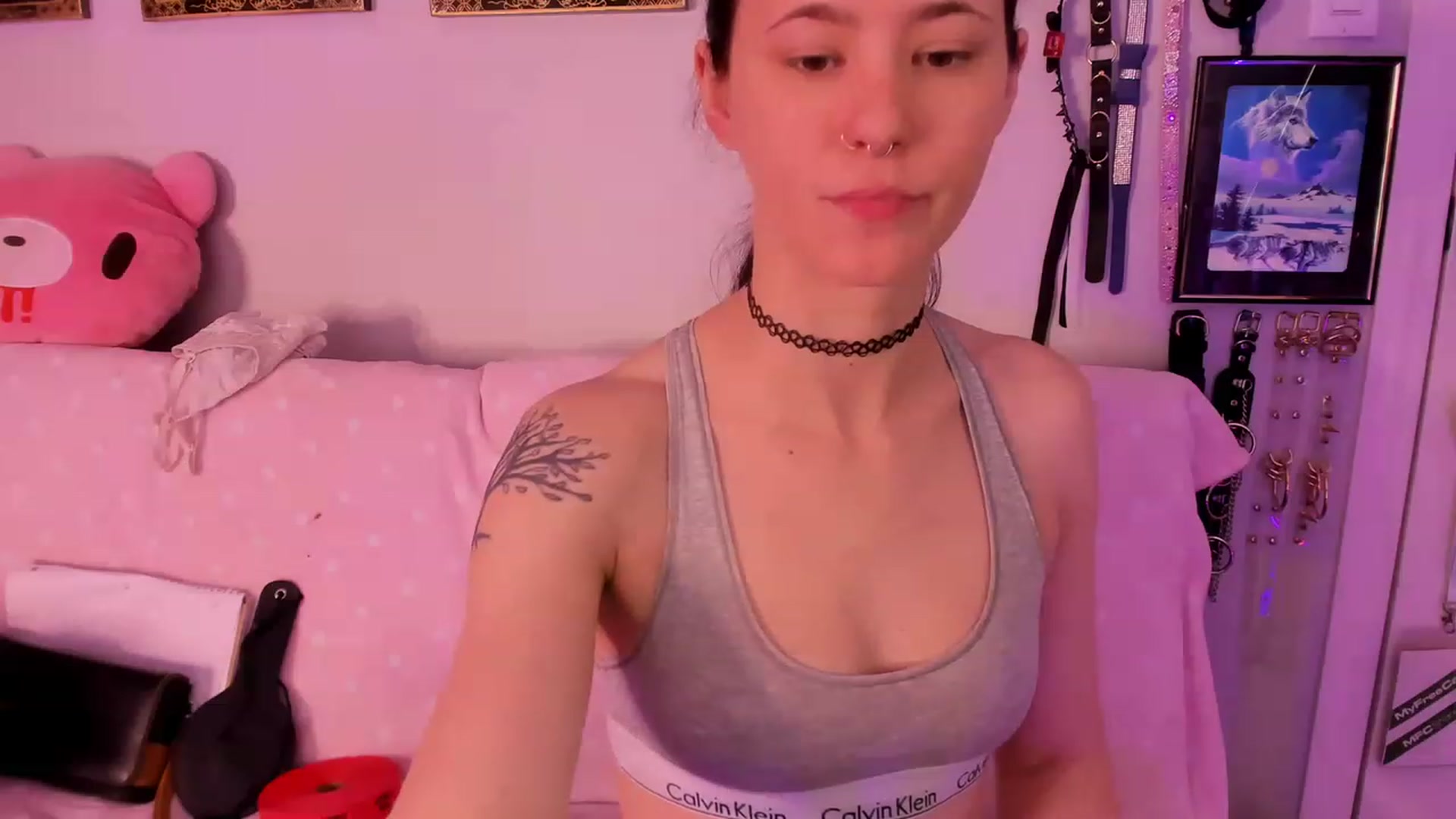 Gallery image thumbnail from Isabelle_Babe's myfreecams stream on, 02/13/2023, 20:54 image 3 of 20