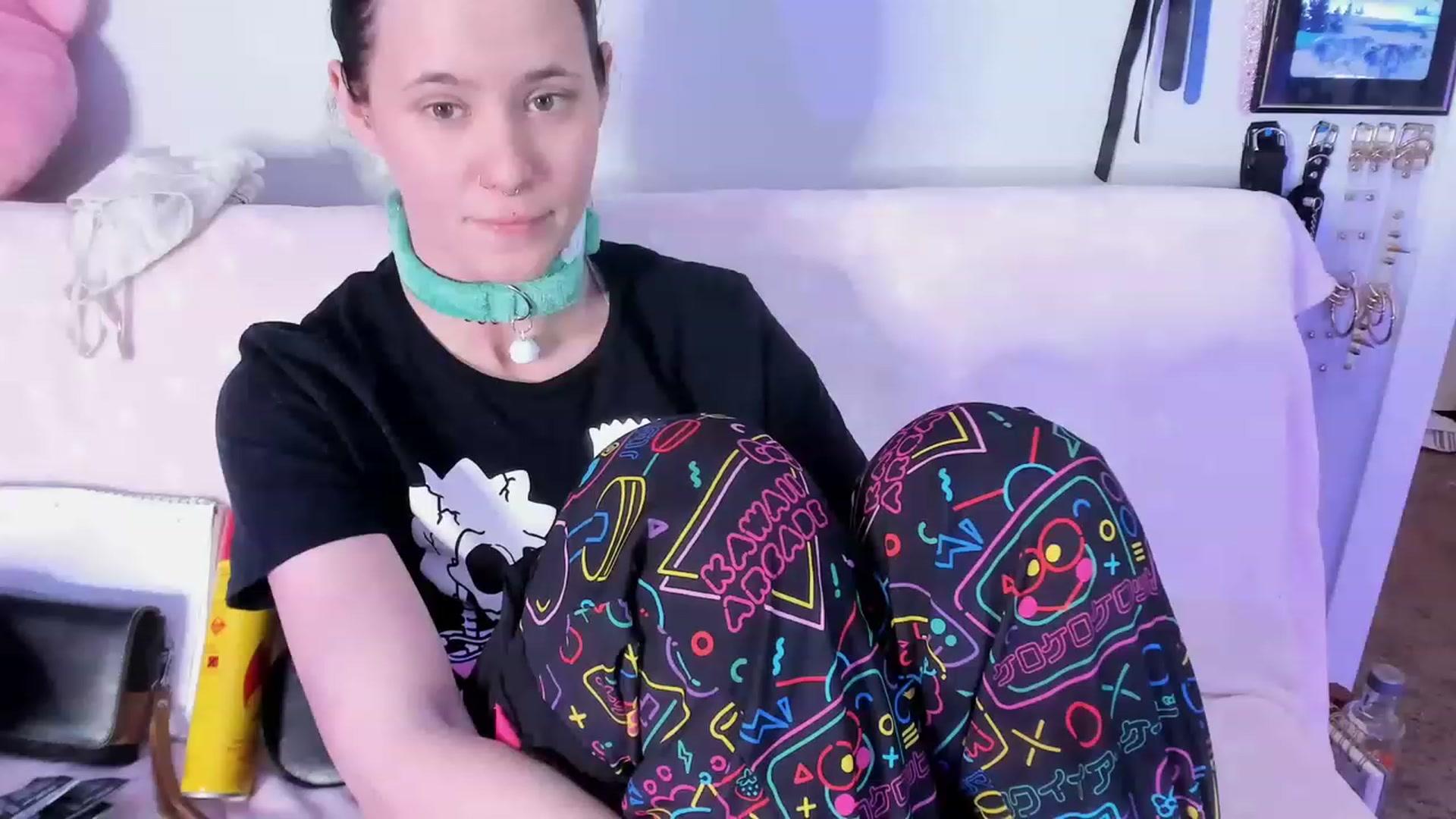 Gallery image thumbnail from Isabelle_Babe's myfreecams stream on, 02/14/2023, 05:50 image 18 of 20