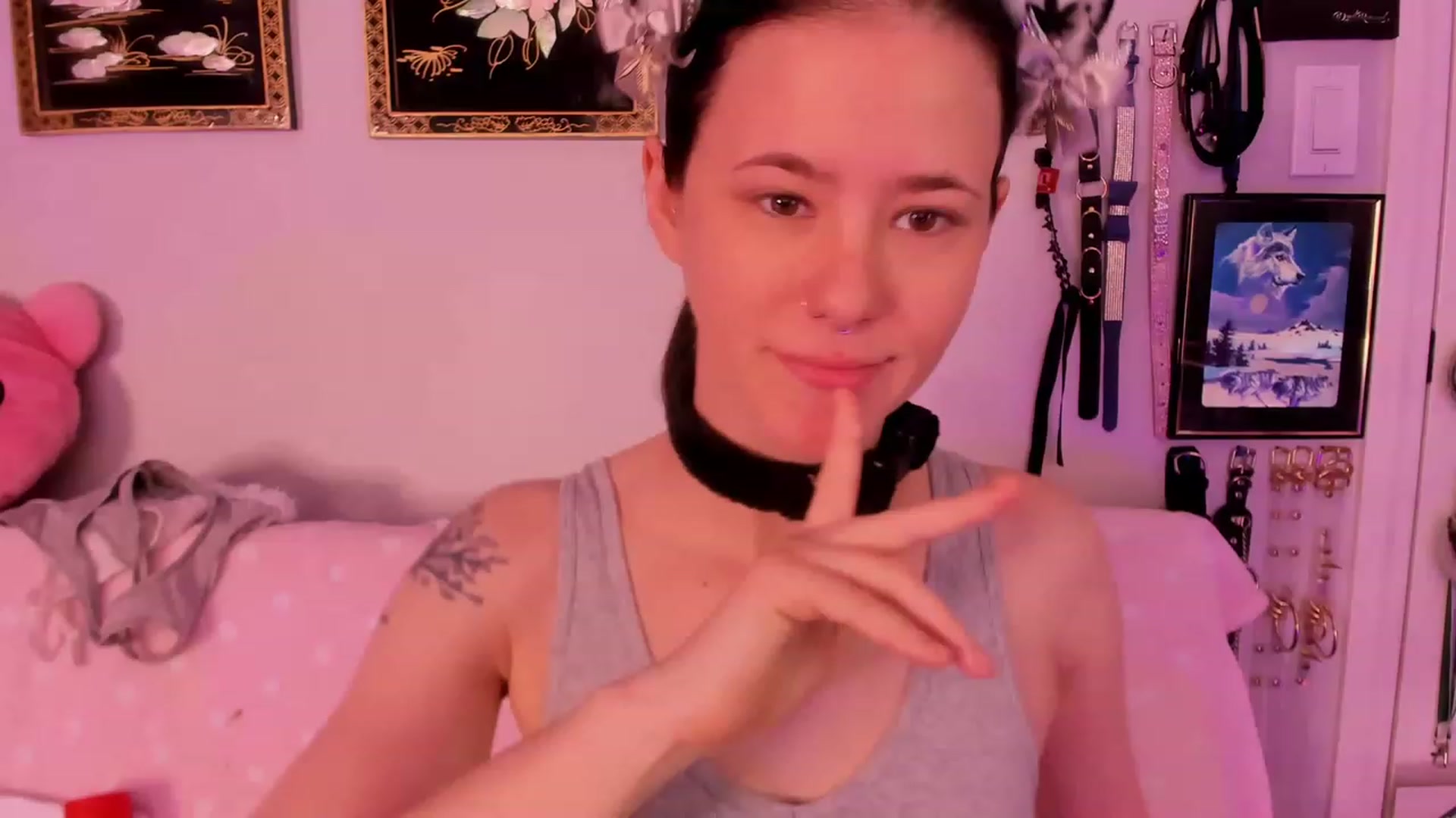 Gallery image thumbnail from Isabelle_Babe's myfreecams stream on, 02/14/2023, 18:45 image 8 of 20