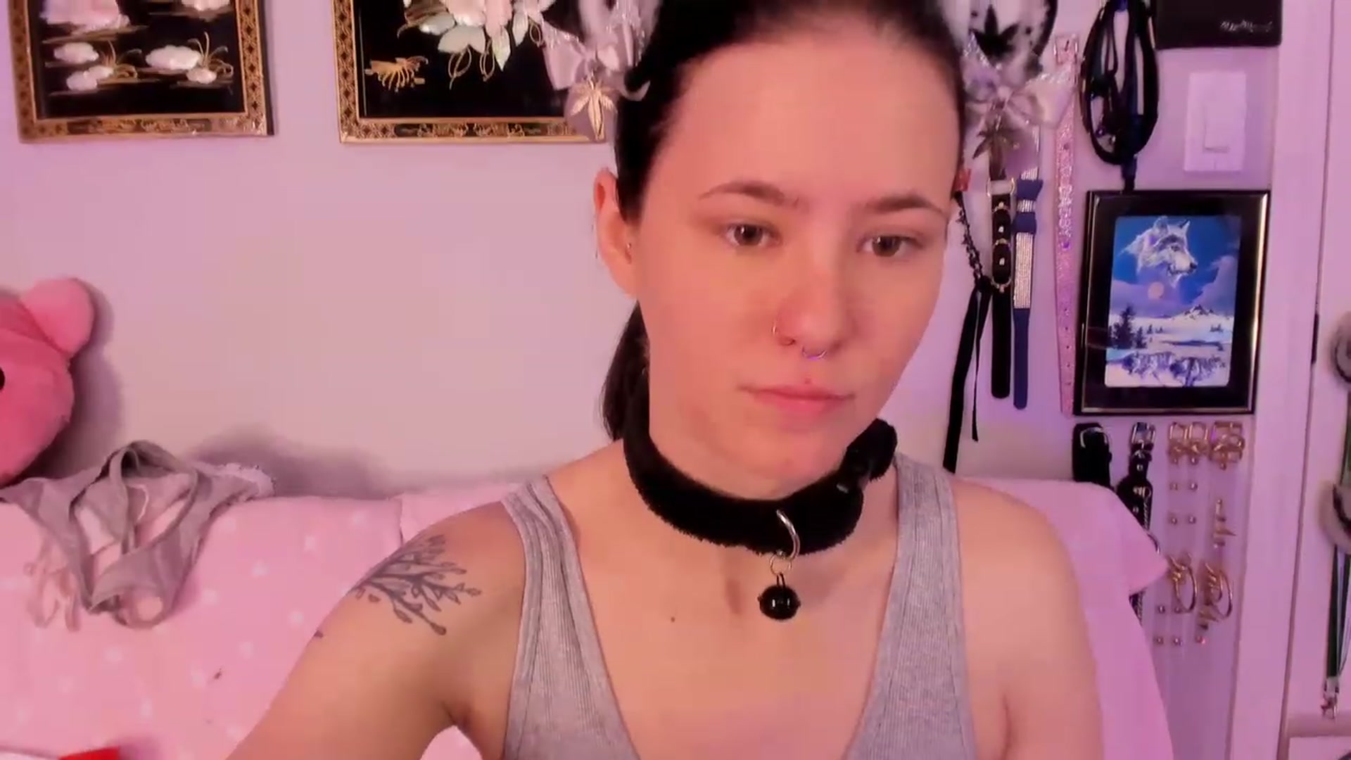 Gallery image thumbnail from Isabelle_Babe's myfreecams stream on, 02/14/2023, 18:45 image 14 of 20