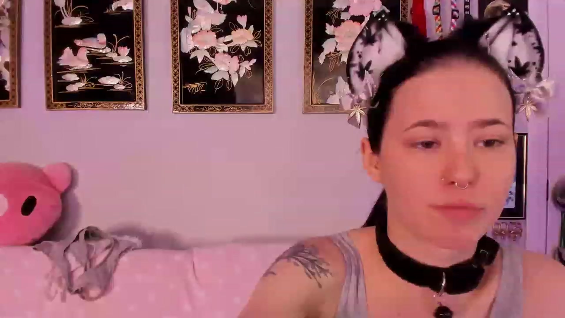 Gallery image thumbnail from Isabelle_Babe's myfreecams stream on, 02/14/2023, 18:58 image 6 of 20