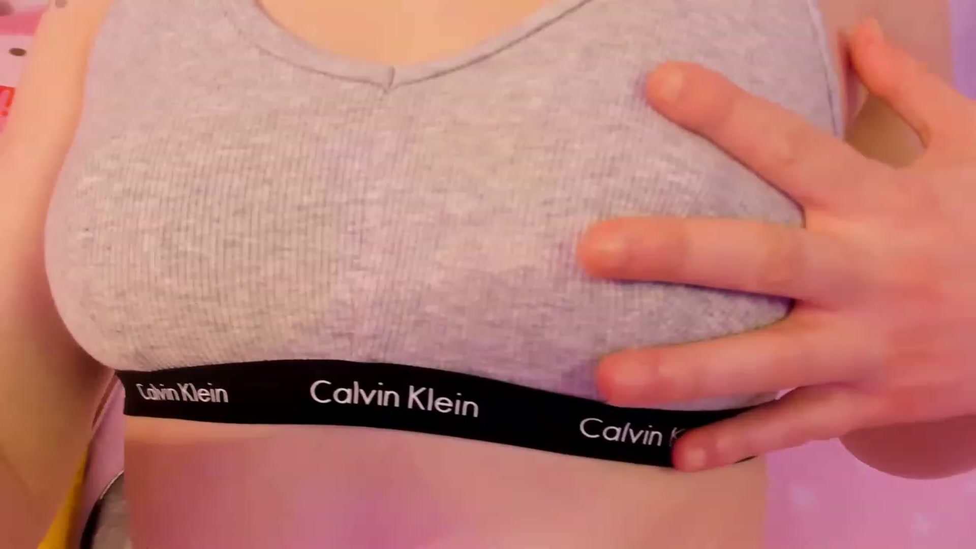 Gallery image thumbnail from Isabelle_Babe's myfreecams stream on, 02/14/2023, 20:02 image 19 of 20