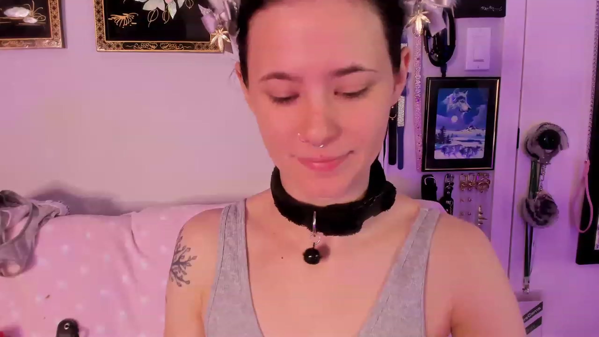 Gallery image thumbnail from Isabelle_Babe's myfreecams stream on, 02/14/2023, 20:02 image 3 of 20