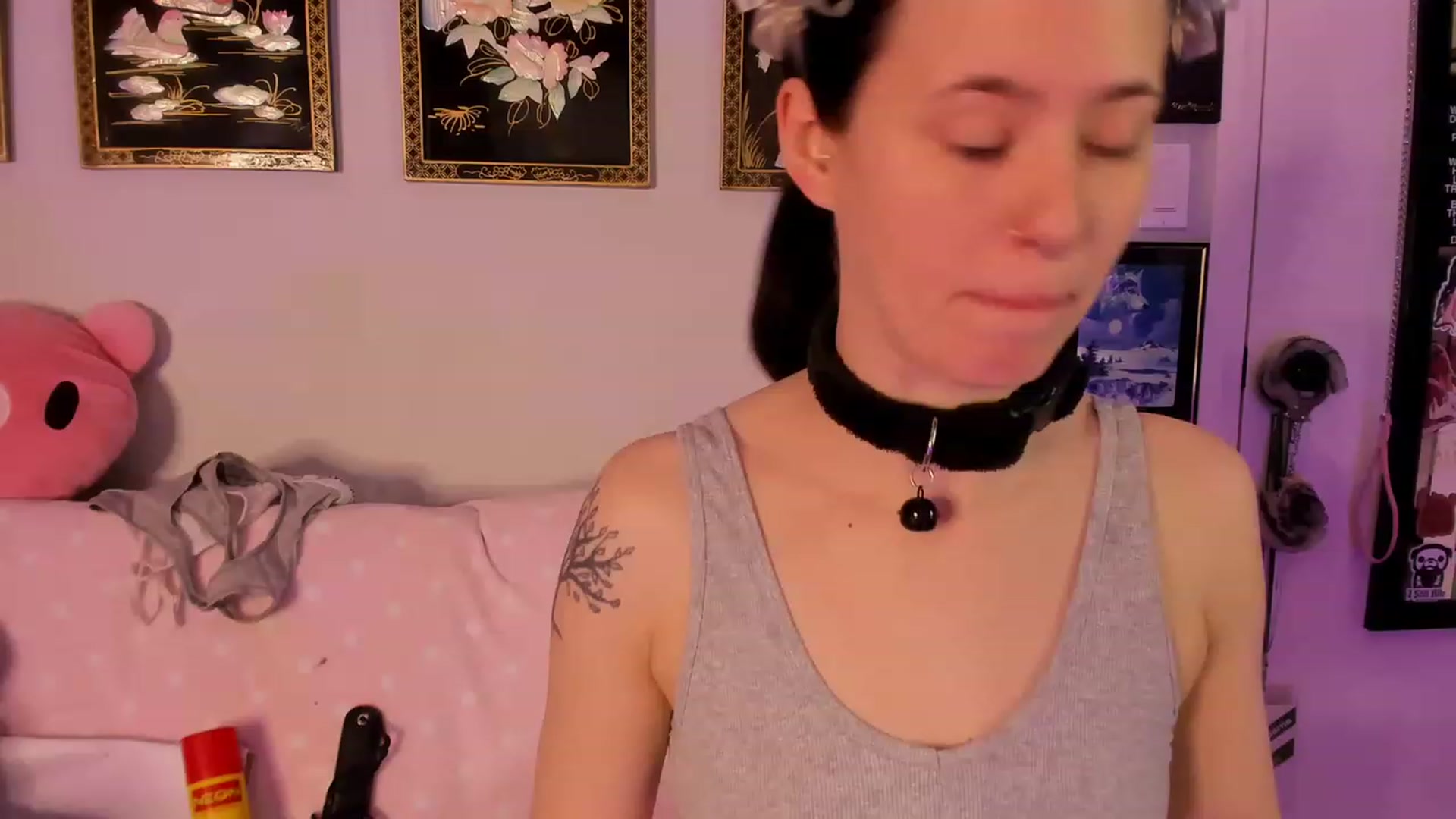 Gallery image thumbnail from Isabelle_Babe's myfreecams stream on, 02/14/2023, 20:02 image 15 of 20