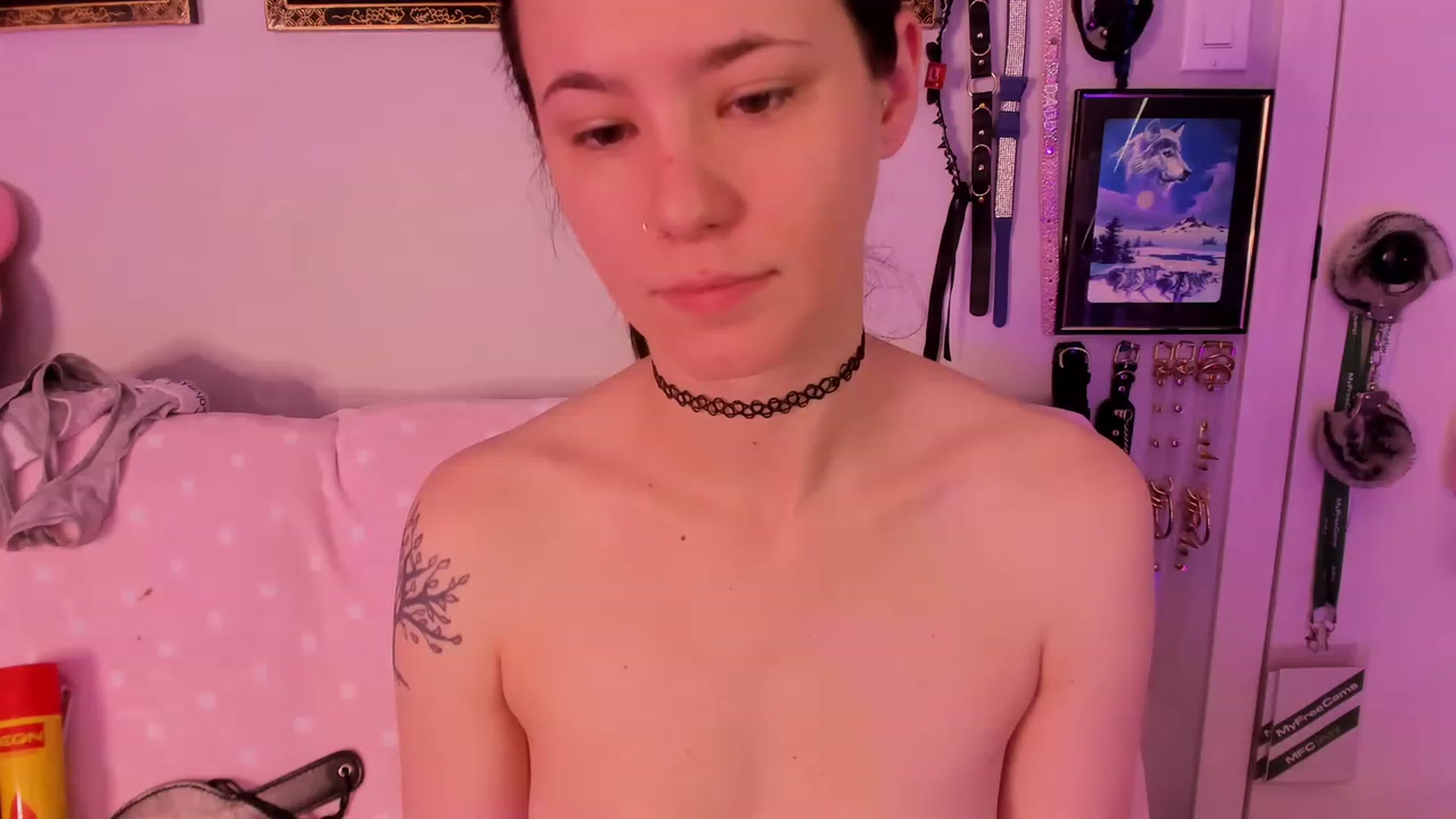 Gallery image thumbnail from Isabelle_Babe's myfreecams stream on, 02/15/2023, 19:16 image 3 of 20
