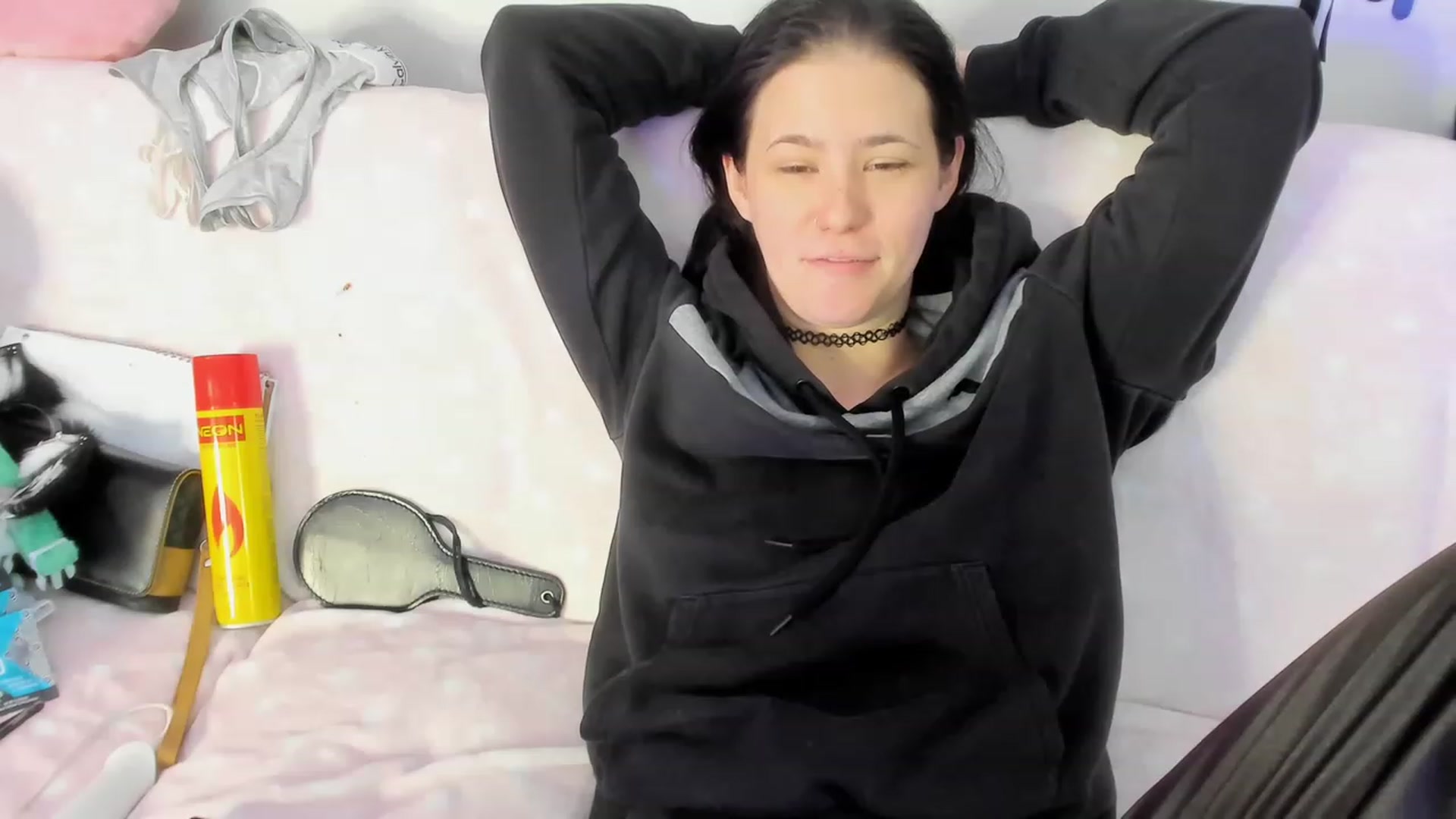 Gallery image thumbnail from Isabelle_Babe's myfreecams stream on, 02/15/2023, 19:16 image 12 of 20