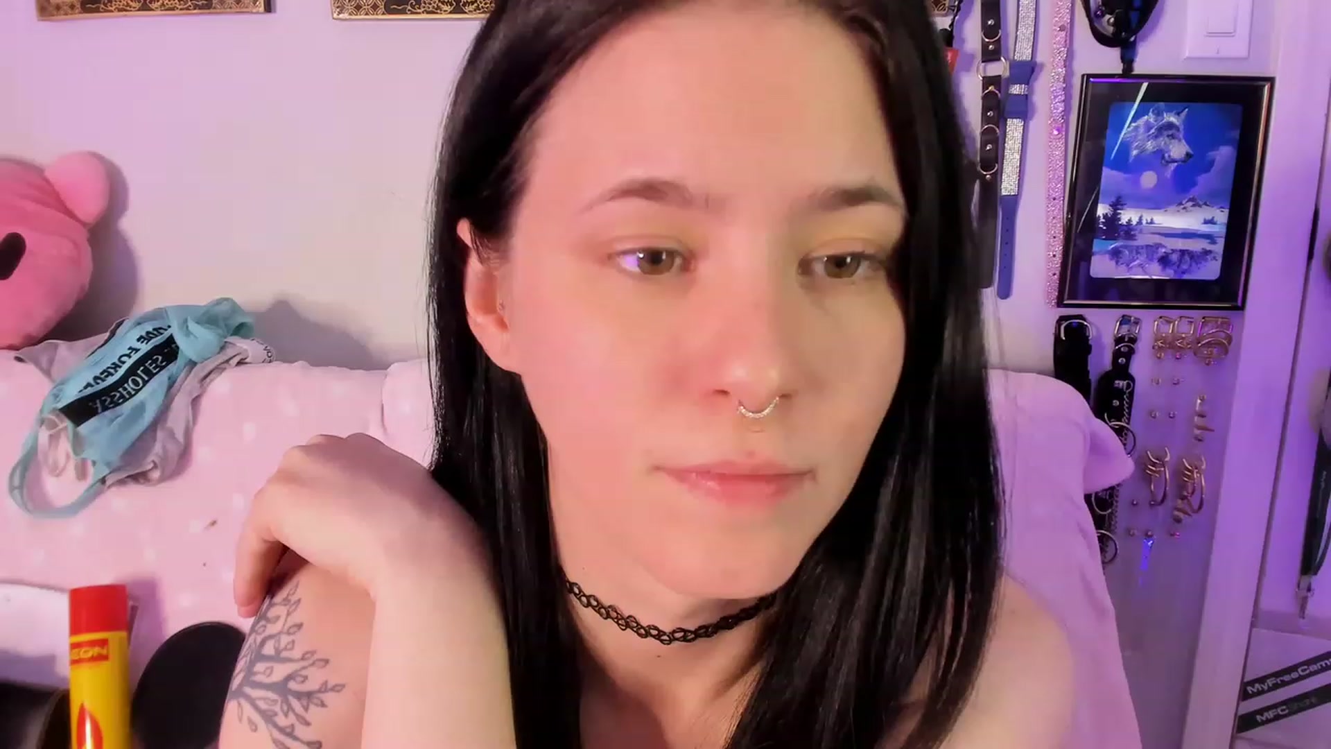 Gallery image thumbnail from Isabelle_Babe's myfreecams stream on, 02/16/2023, 06:00 image 15 of 20