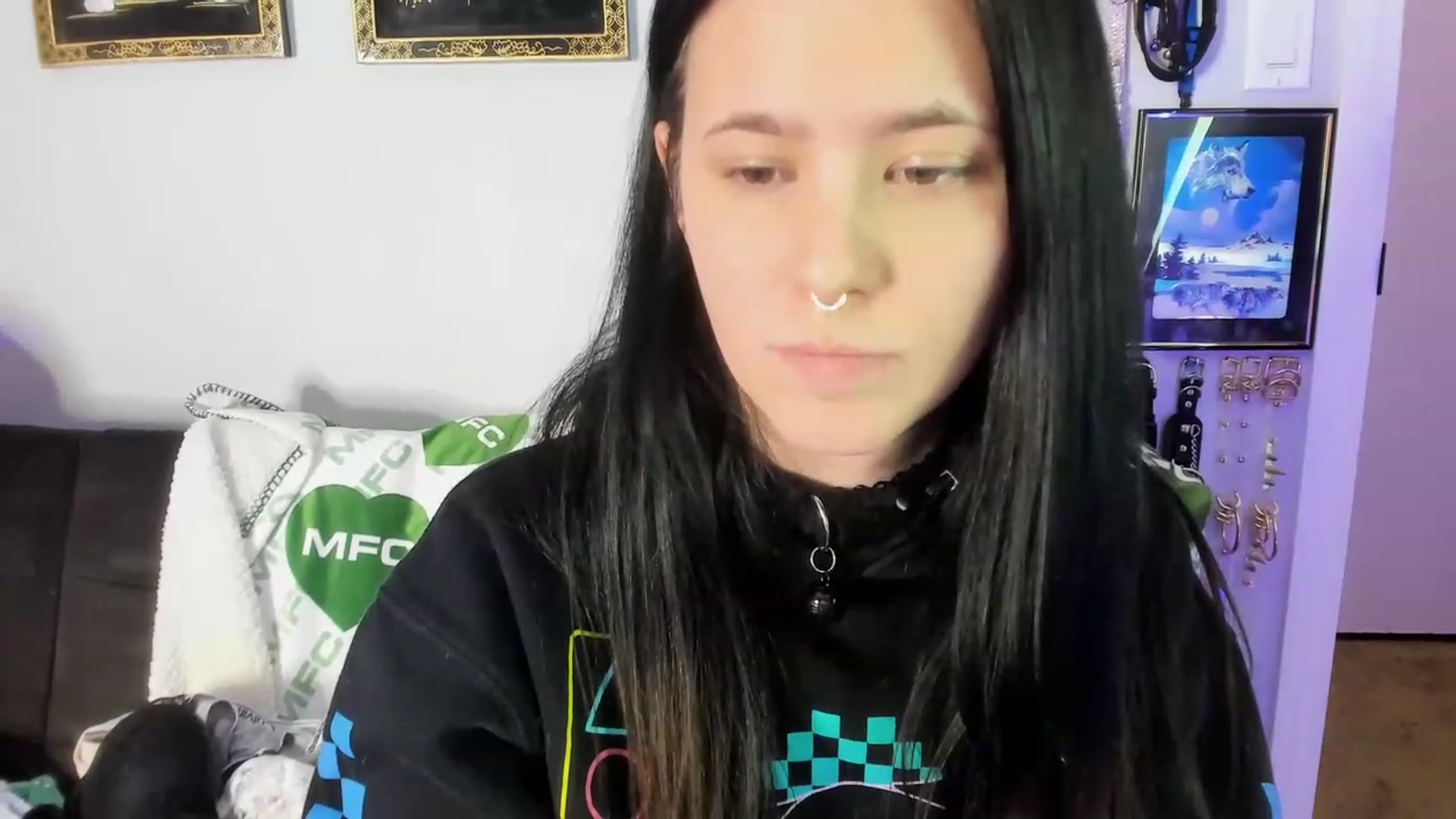 Gallery image thumbnail from Isabelle_Babe's myfreecams stream on, 02/17/2023, 04:27 image 12 of 20