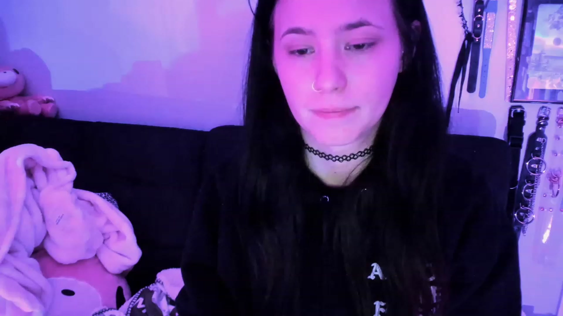 Gallery image thumbnail from Isabelle_Babe's myfreecams stream on, 02/19/2023, 10:32 image 2 of 20