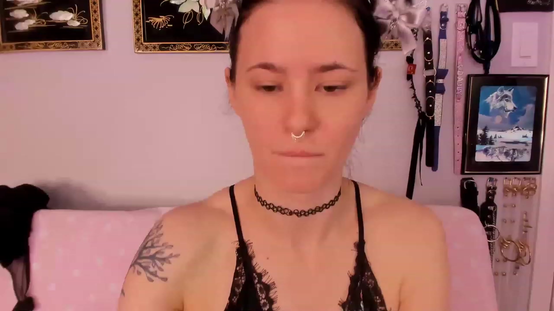 Gallery image thumbnail from Isabelle_Babe's myfreecams stream on, 02/24/2023, 18:56 image 13 of 20
