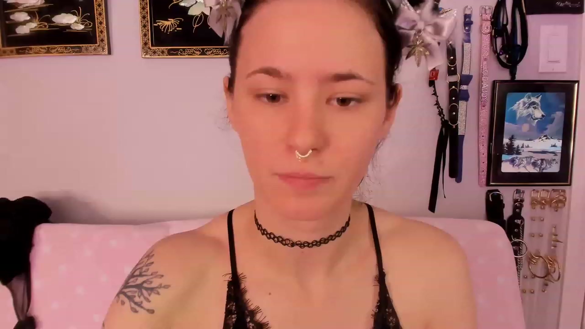 Gallery image thumbnail from Isabelle_Babe's myfreecams stream on, 02/24/2023, 18:56 image 7 of 20