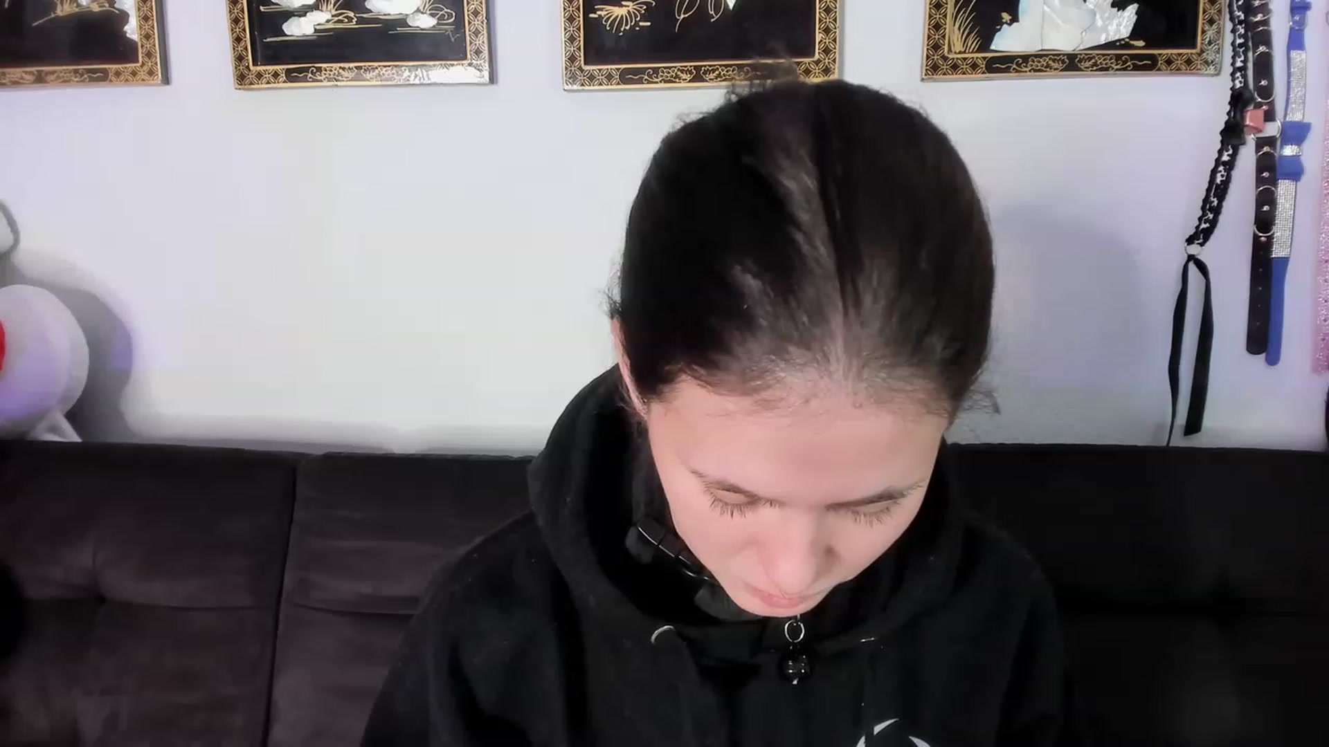 Gallery image thumbnail from Isabelle_Babe's myfreecams stream on, 02/28/2023, 07:17 image 8 of 20