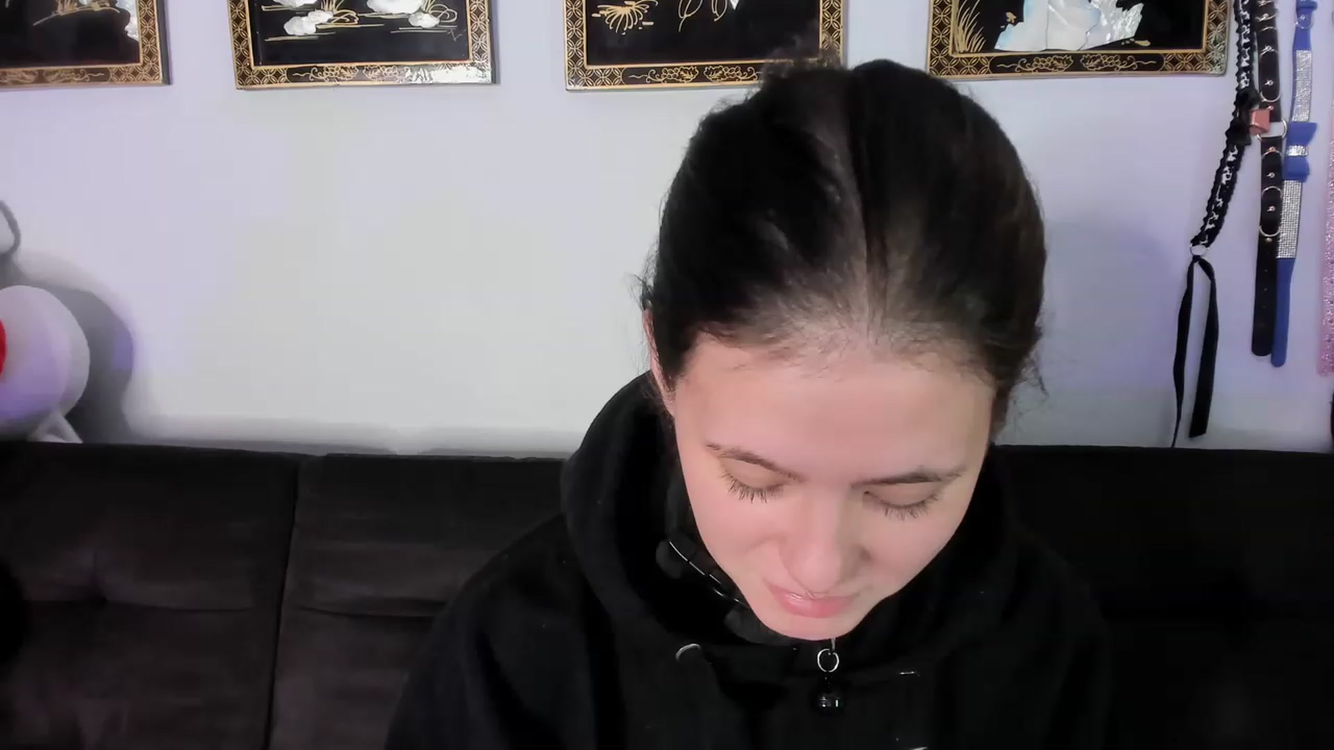 Gallery image thumbnail from Isabelle_Babe's myfreecams stream on, 02/28/2023, 07:17 image 4 of 20