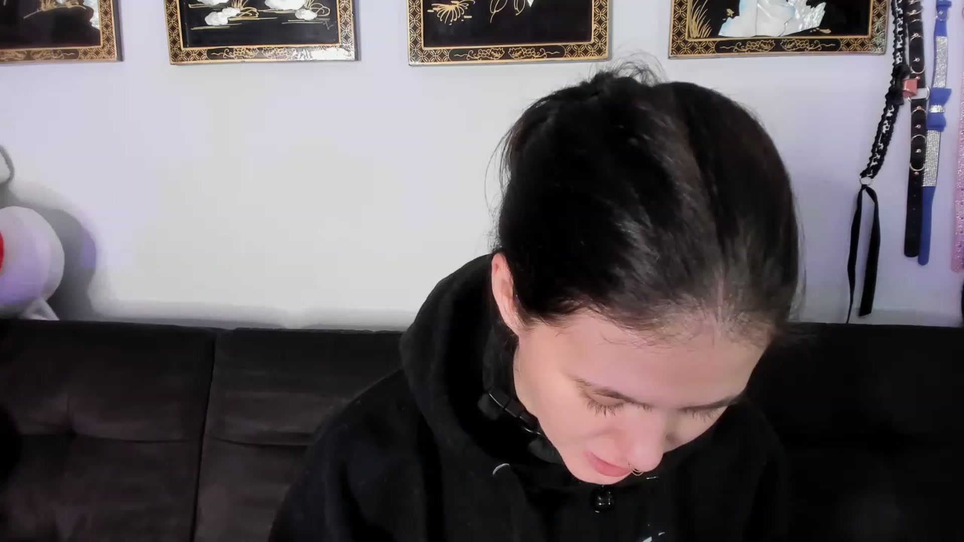 Gallery image thumbnail from Isabelle_Babe's myfreecams stream on, 02/28/2023, 07:17 image 10 of 20