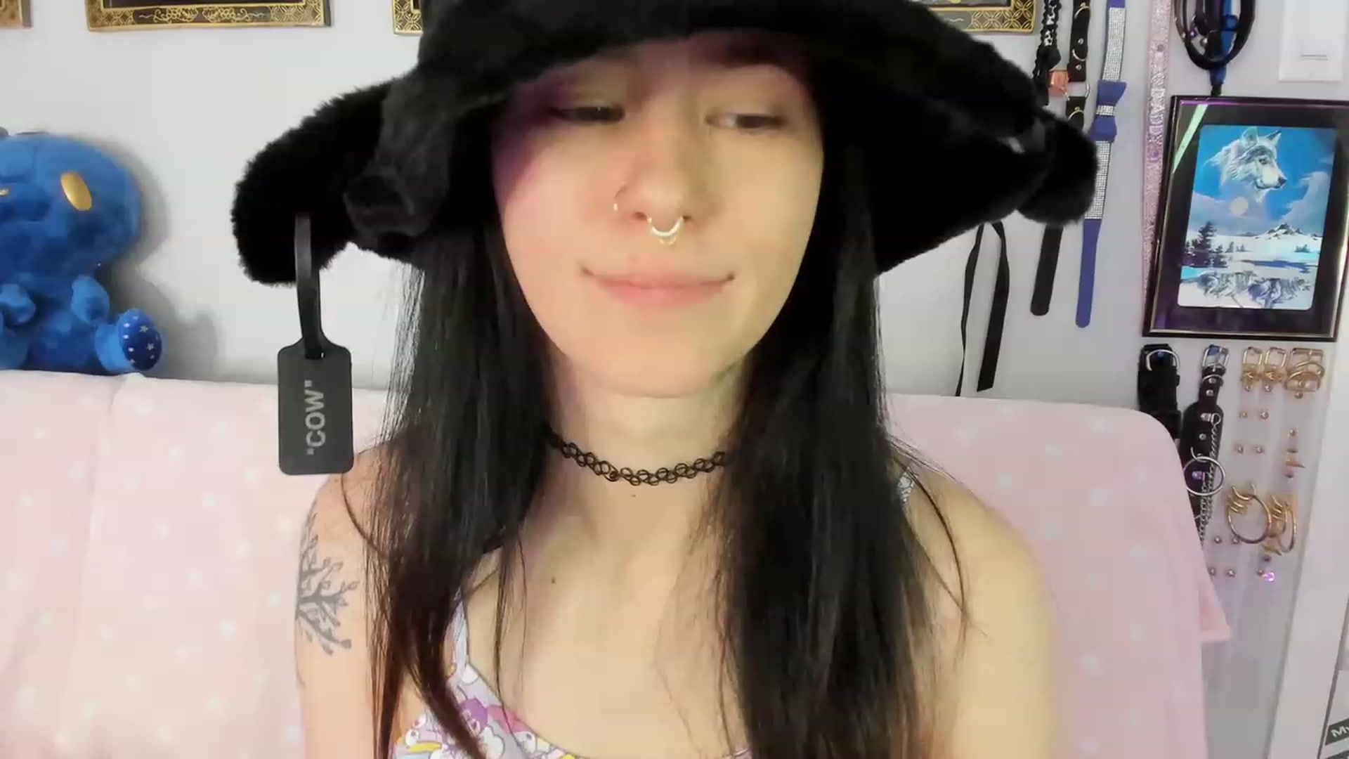 Gallery image thumbnail from Isabelle_Babe's myfreecams stream on, 03/06/2023, 19:31 image 6 of 20