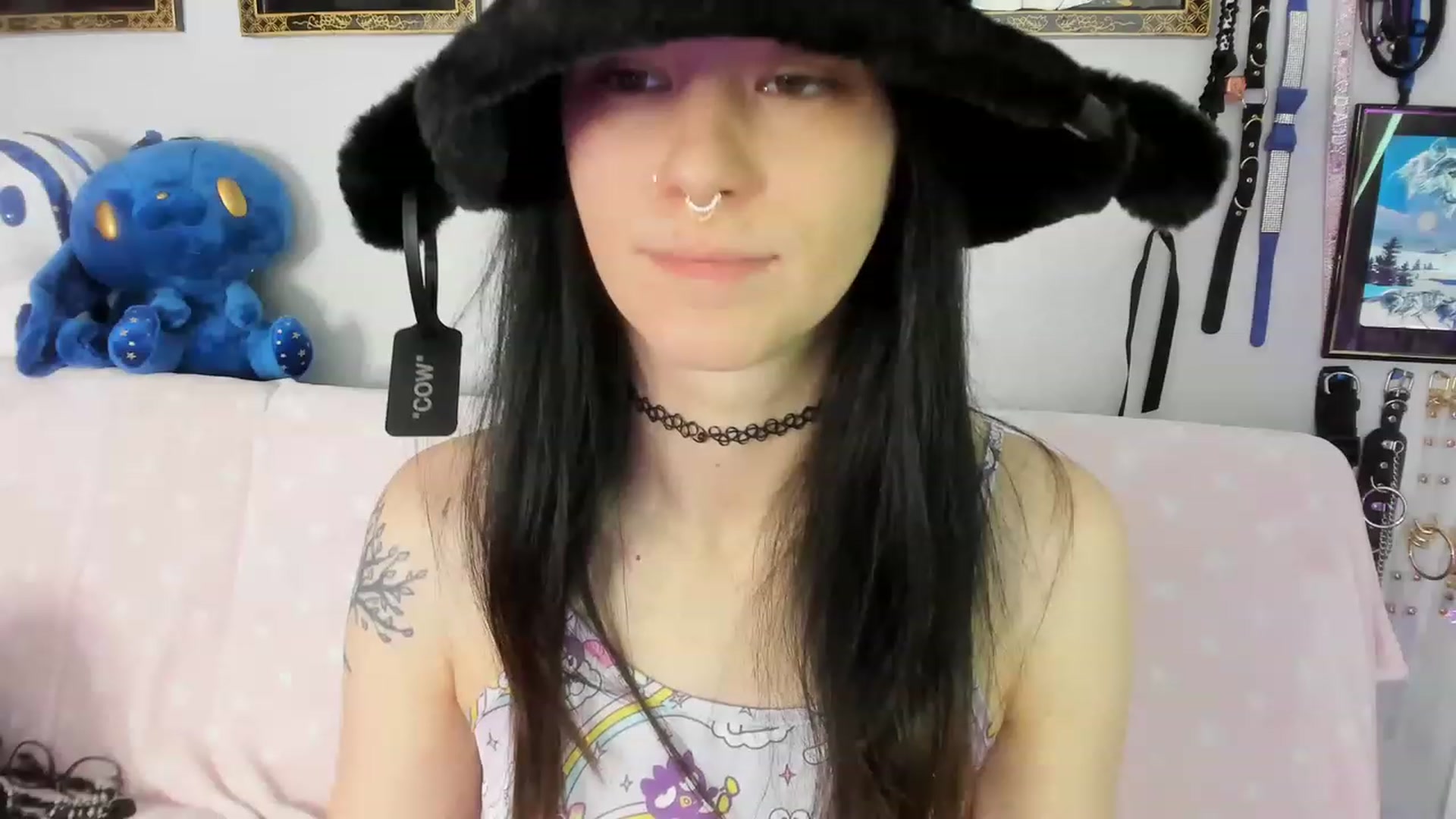 Gallery image thumbnail from Isabelle_Babe's myfreecams stream on, 03/06/2023, 19:31 image 9 of 20
