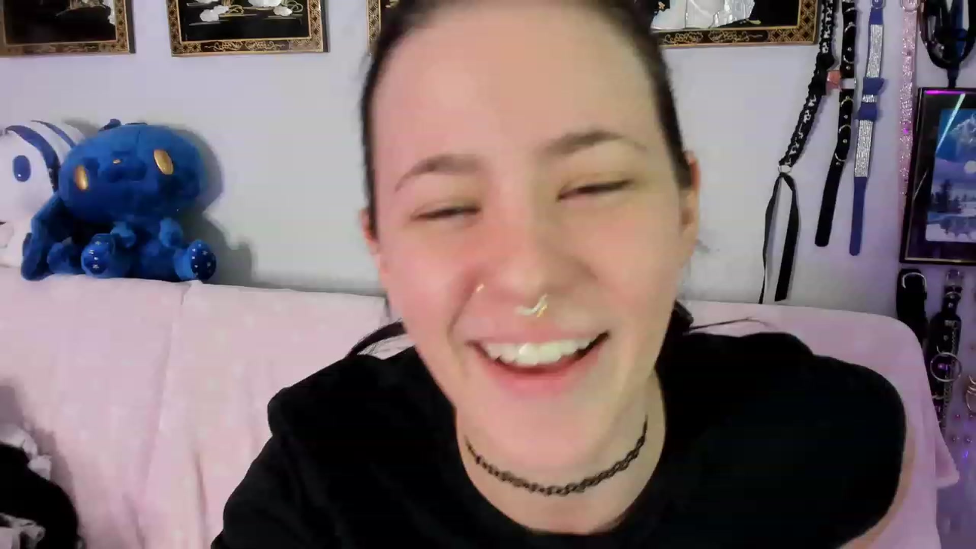 Gallery image thumbnail from Isabelle_Babe's myfreecams stream on, 03/07/2023, 08:57 image 12 of 20
