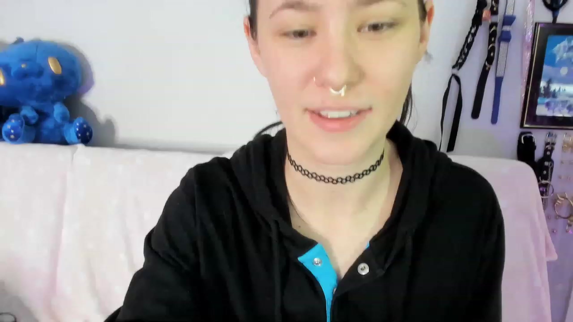 Gallery image thumbnail from Isabelle_Babe's myfreecams stream on, 03/07/2023, 08:57 image 1 of 20