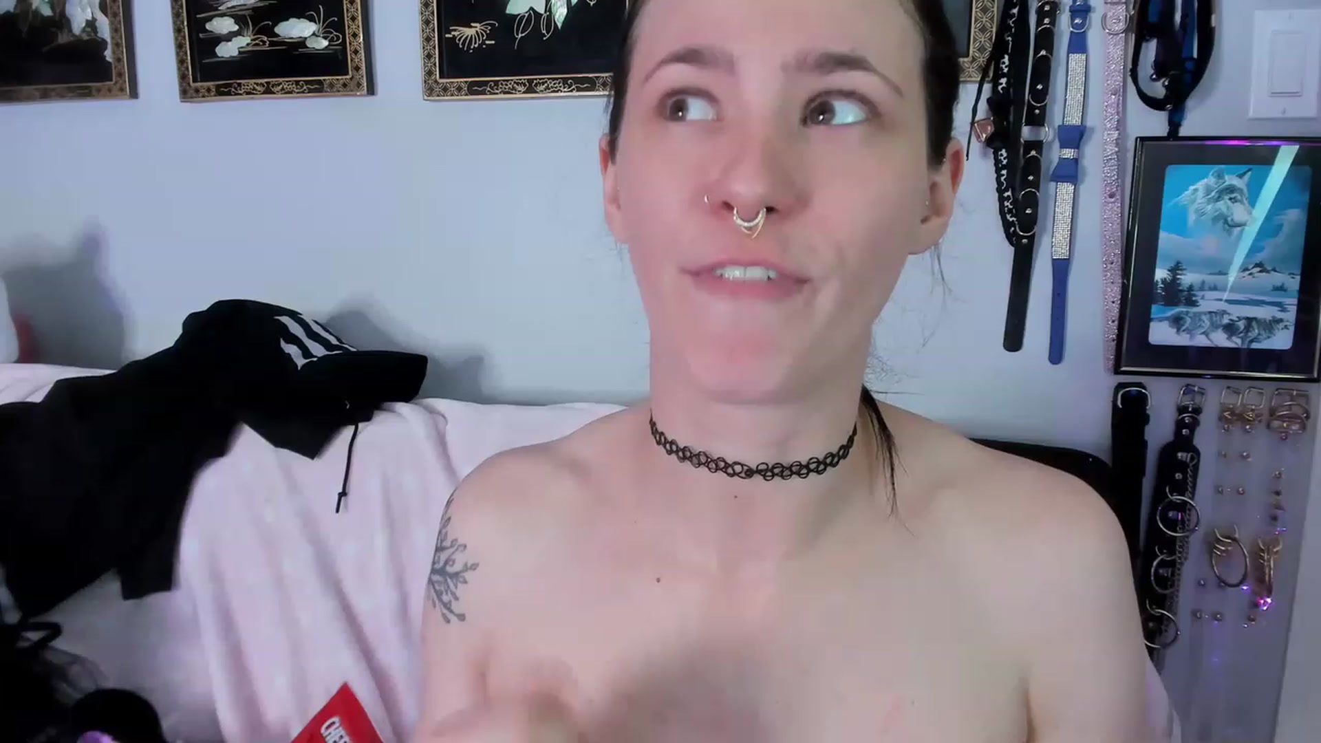 Gallery image thumbnail from Isabelle_Babe's myfreecams stream on, 04/04/2023, 01:01 image 16 of 20