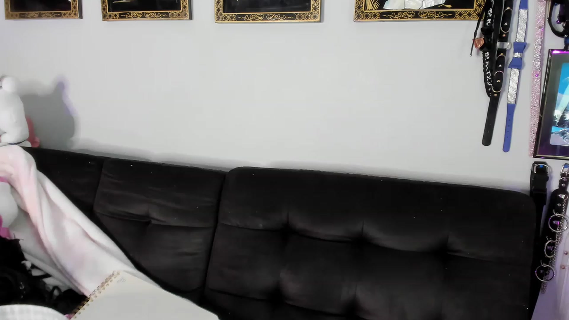 Gallery image thumbnail from Isabelle_Babe's myfreecams stream on, 04/04/2023, 06:58 image 3 of 20