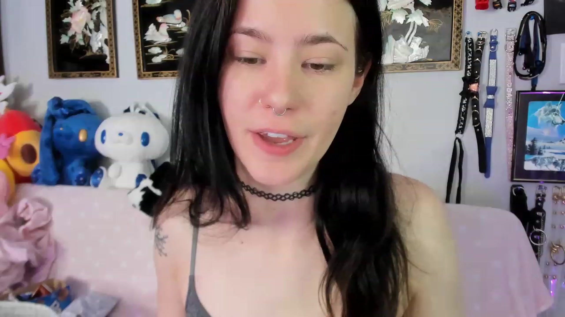 Gallery image thumbnail from Isabelle_Babe's myfreecams stream on, 04/13/2023, 18:15 image 7 of 20
