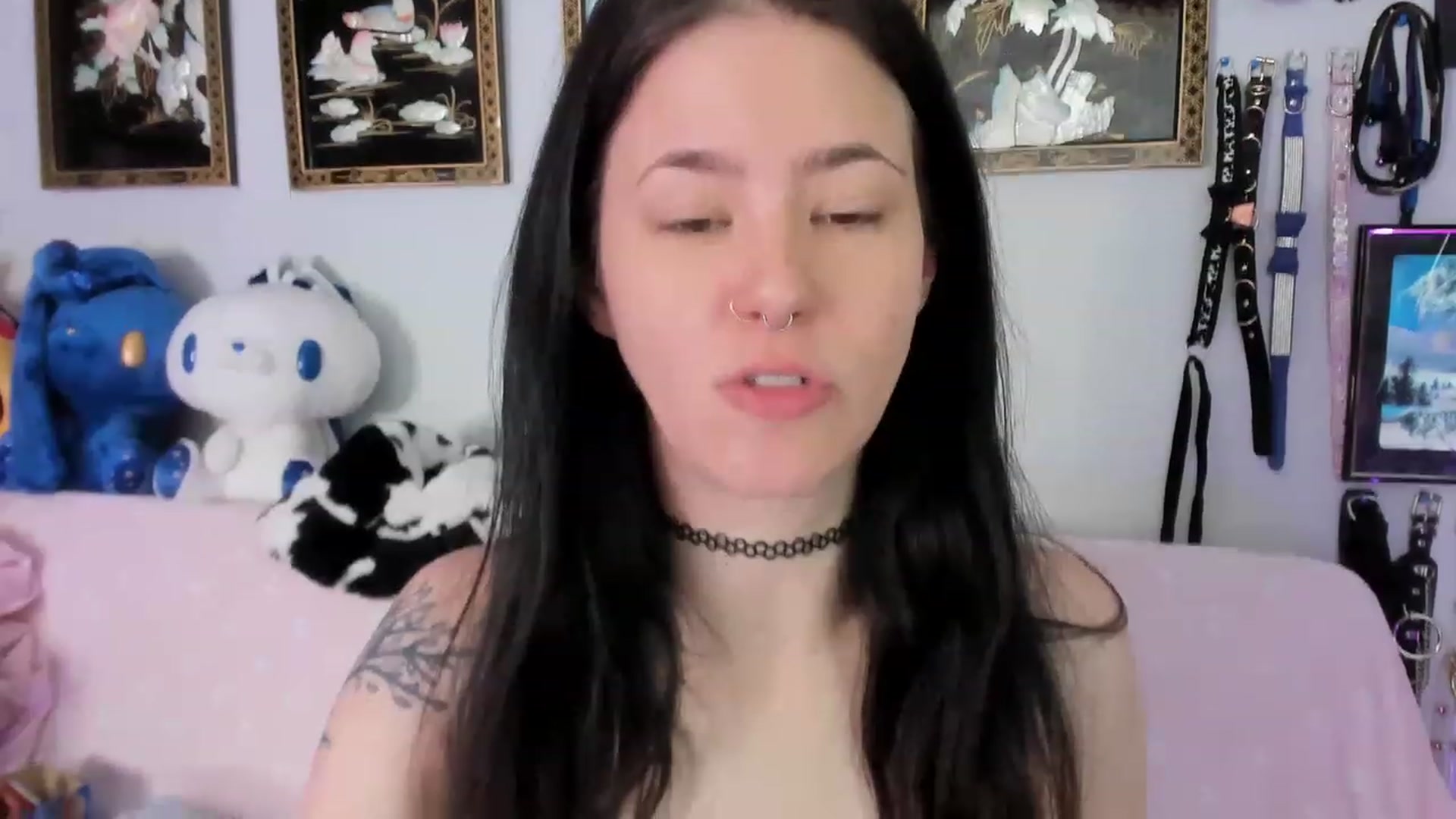 Gallery image thumbnail from Isabelle_Babe's myfreecams stream on, 04/13/2023, 18:15 image 8 of 20